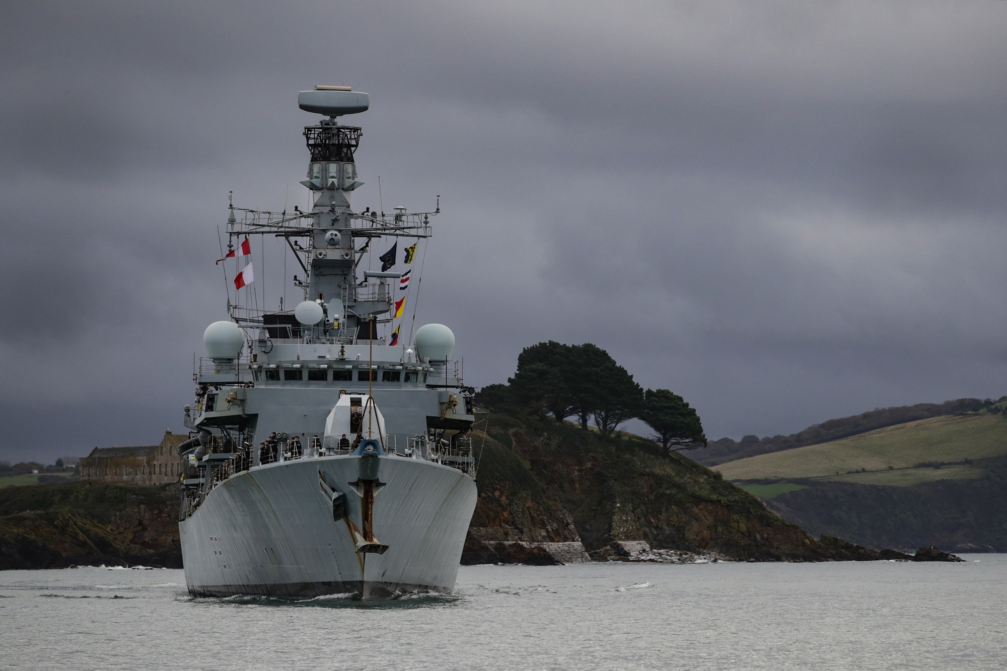 HMS Sutherland passes Drake’s Island as the frigate returns to Plymouth from her last day at sea until 2023. 231020 CREDIT ROYAL NAVY .jpg
