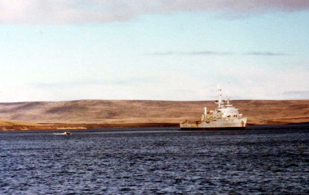 HMS Fearless in San Carlos 13 June 1982 Royal Navy Wiki Ken Griffiths Public Domain