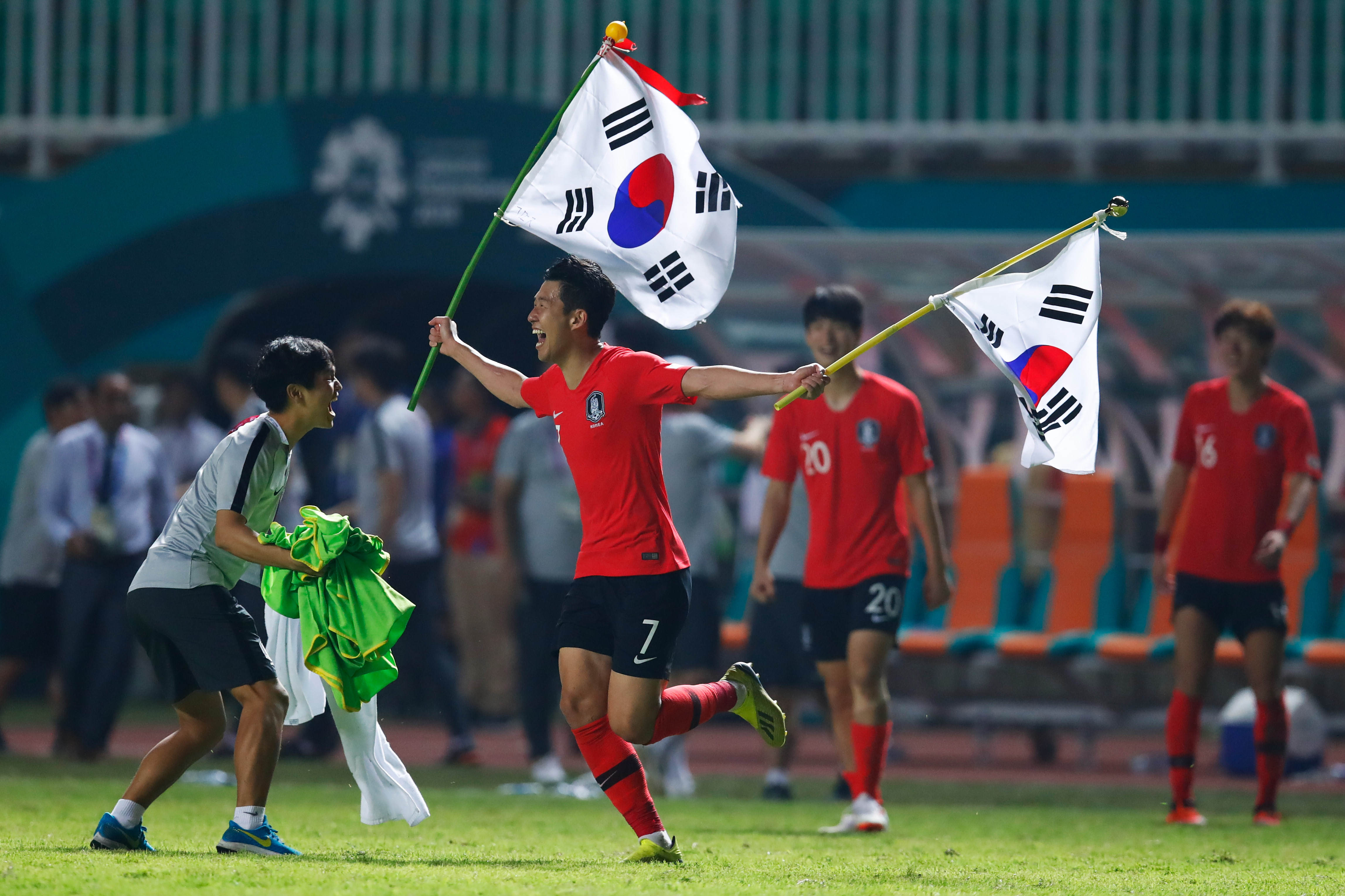 Heung Min Son celebrates winning Asian Games 2018