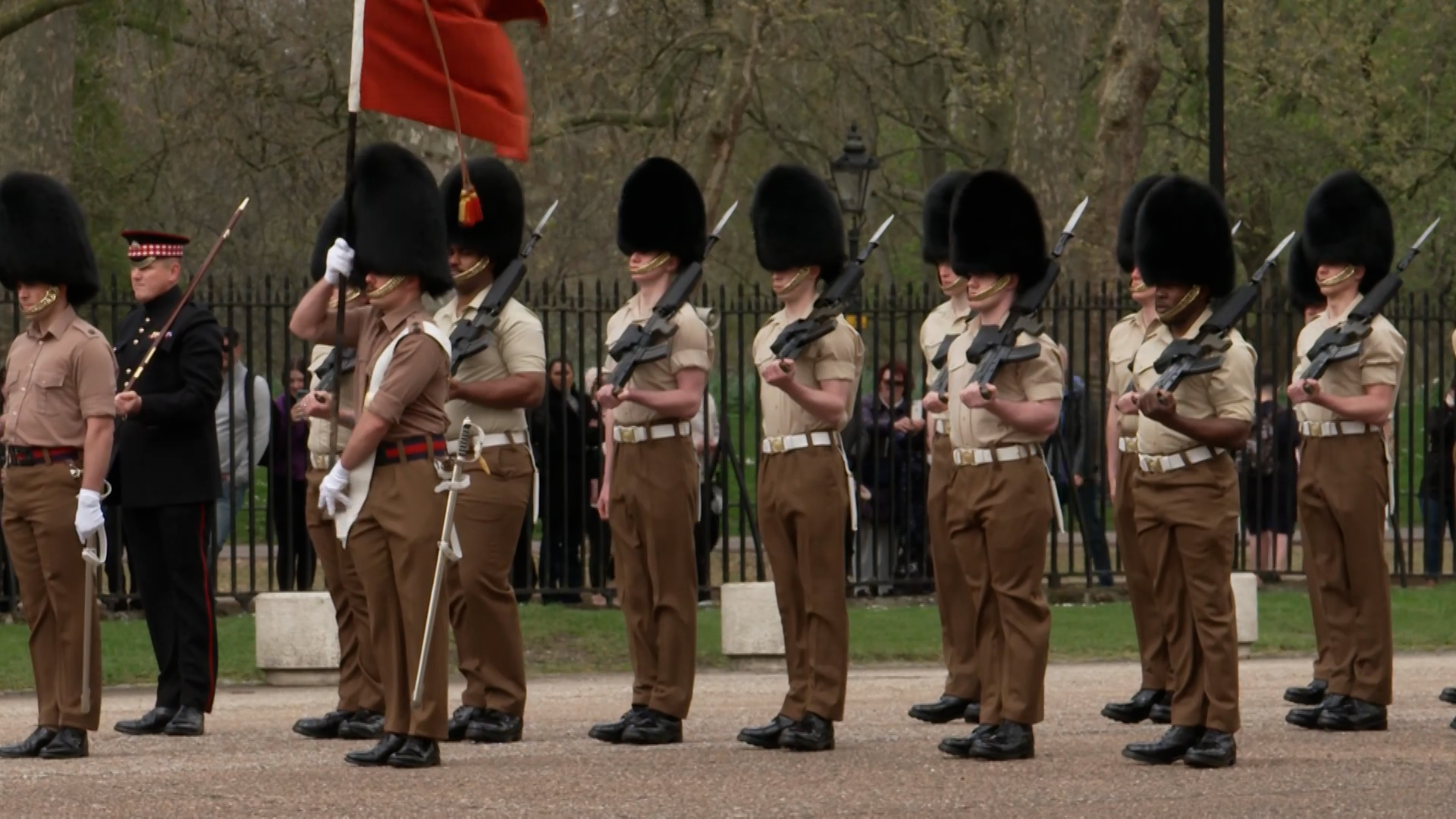 Household Division soldiers rehearse for Changing of the Guard with French troops CREDIT BFBS 050424.jpg
