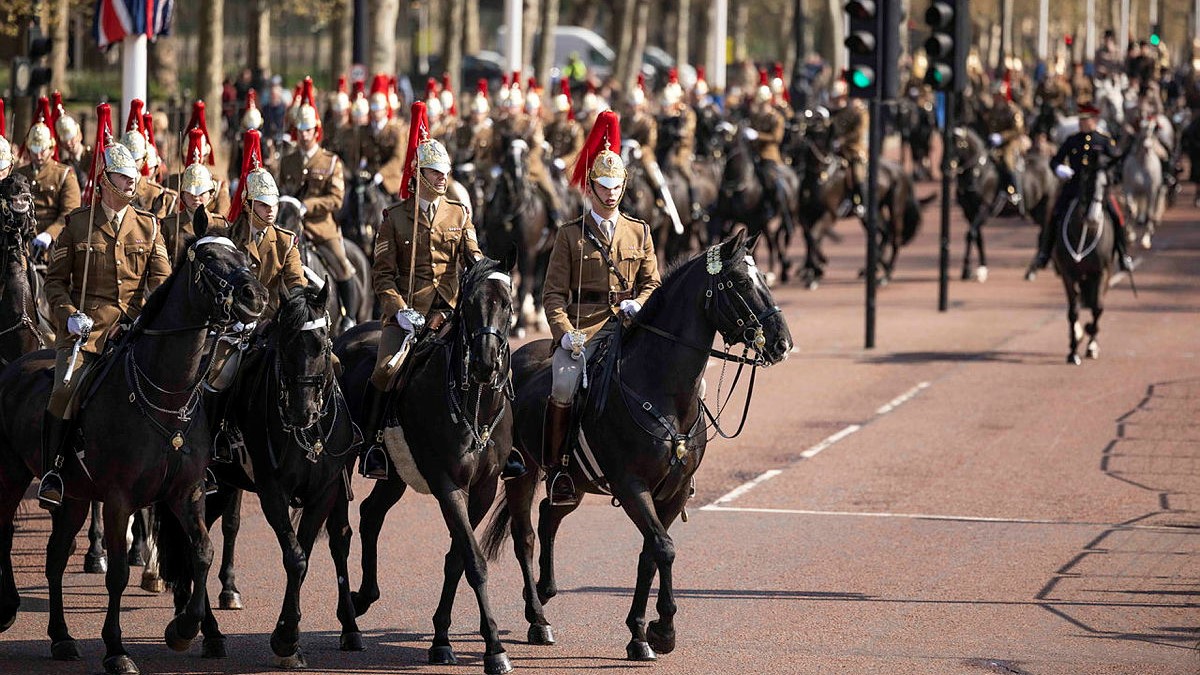 Household cavalry mounted regiment rehearsing 17042023 credit MOD.jpg