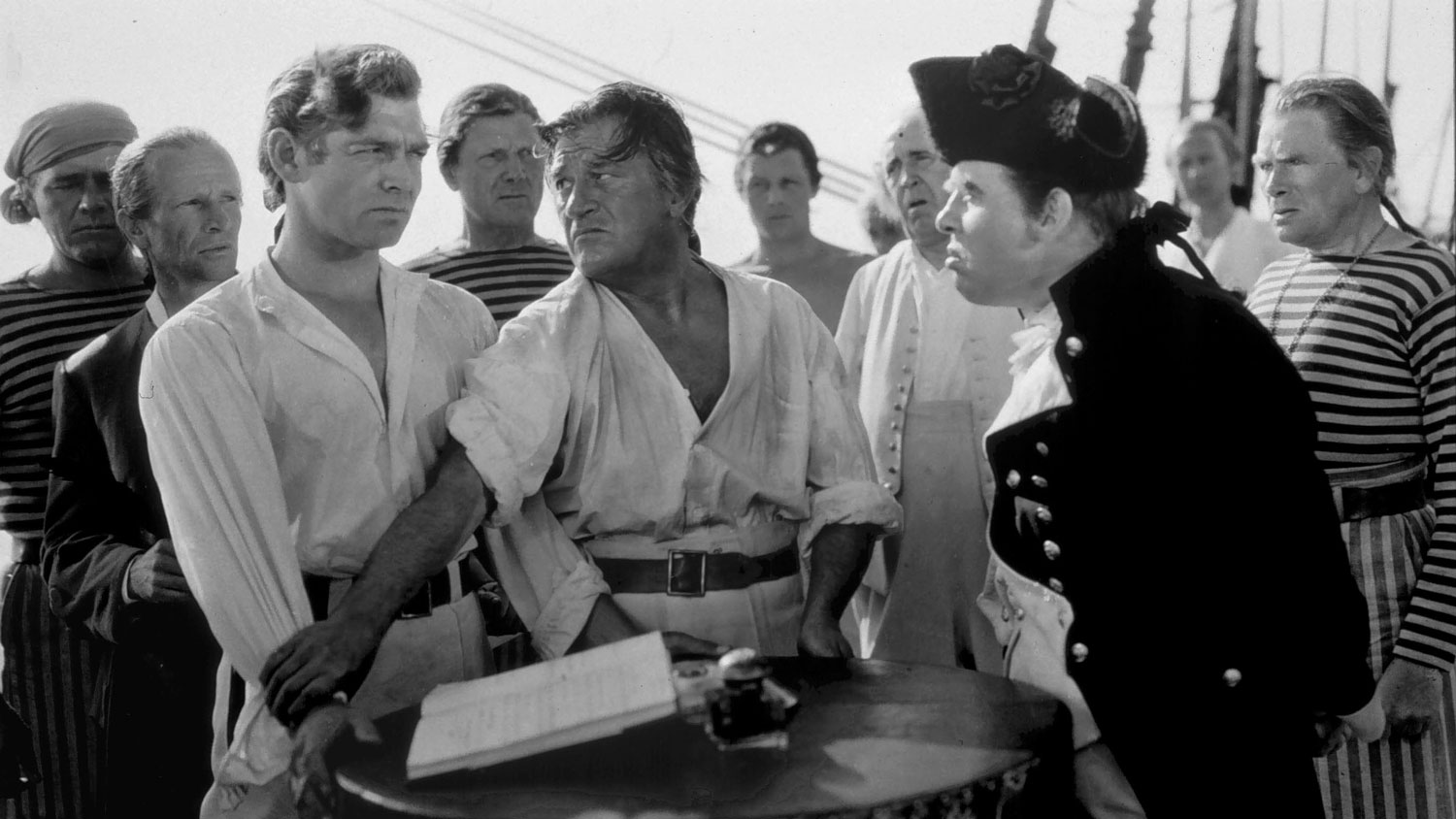 Image ID BP3CEJ Clark Gable and Charles Laughton as Fletcher Christian and Captain William Bligh in film Mutiny On The Bounty, 1935 EXP 04.01.24 CREDIT Allstar Picture Library Ltd Alamy Stock Photo