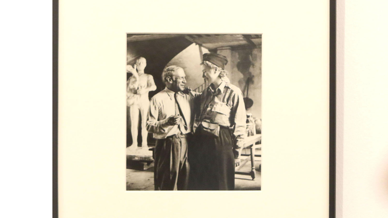 Image ID 2AXR7K6 An image of Photojournalist Lee Miller pictured with Picasso at the 1944 liberation of Paris On display at La Térmica in Spain on 12 February 2020 CREDIT ZUMA Press, Inc. Alamy Stock Photo EXP 232224