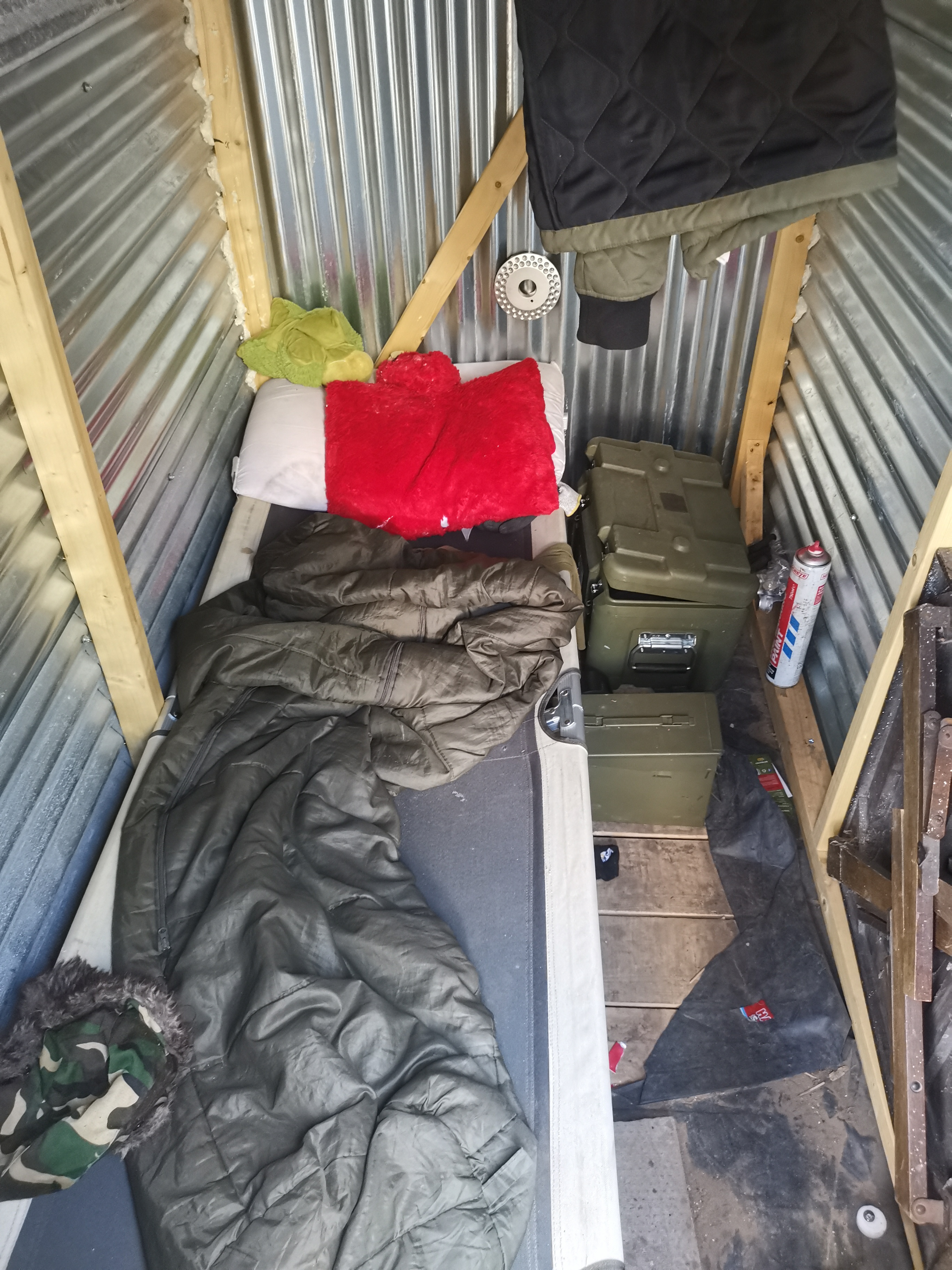 Inside the Anderson Shelter. Credit Ben Hall