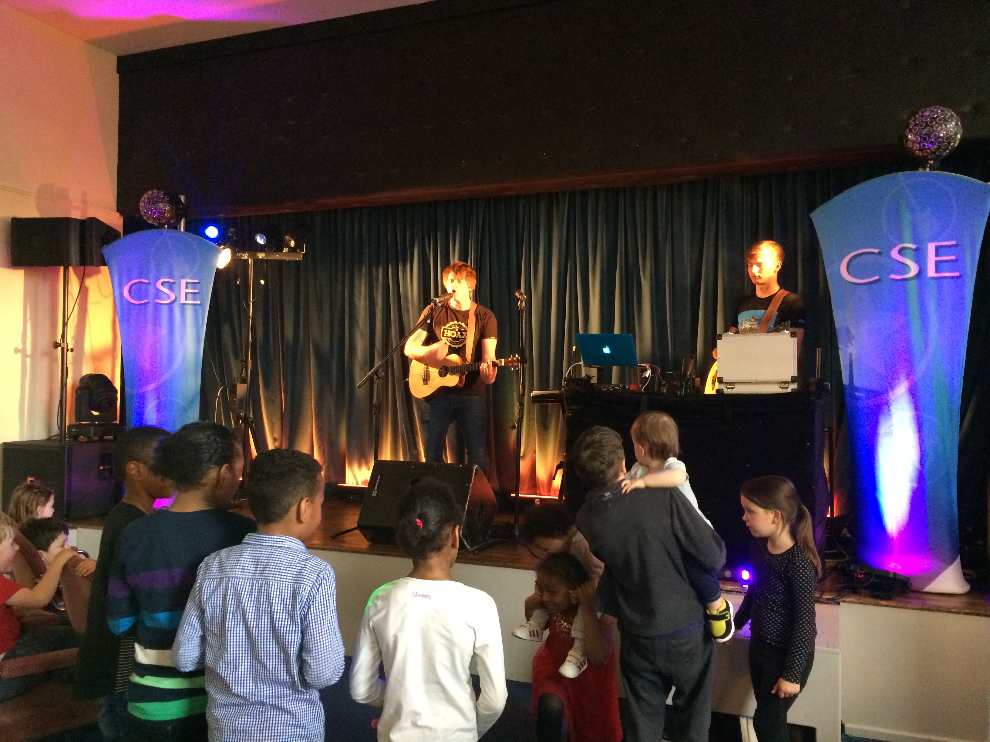 Jack Shepherd from the 'Ed Sheeran Experience' delights the crowd at MoD Cottesmore