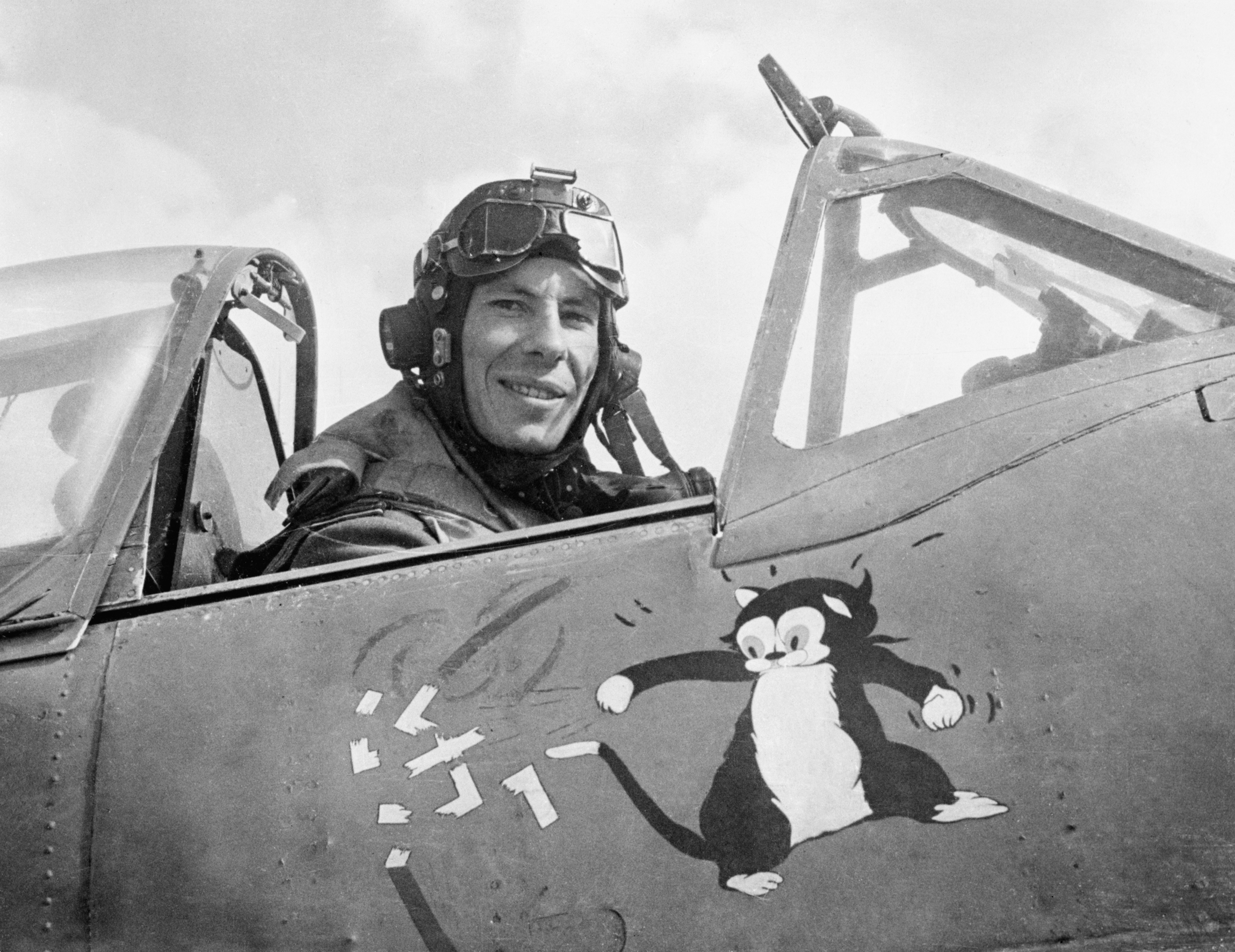 Absolute Legends: The Gay Hero Of The Battle Of Britain