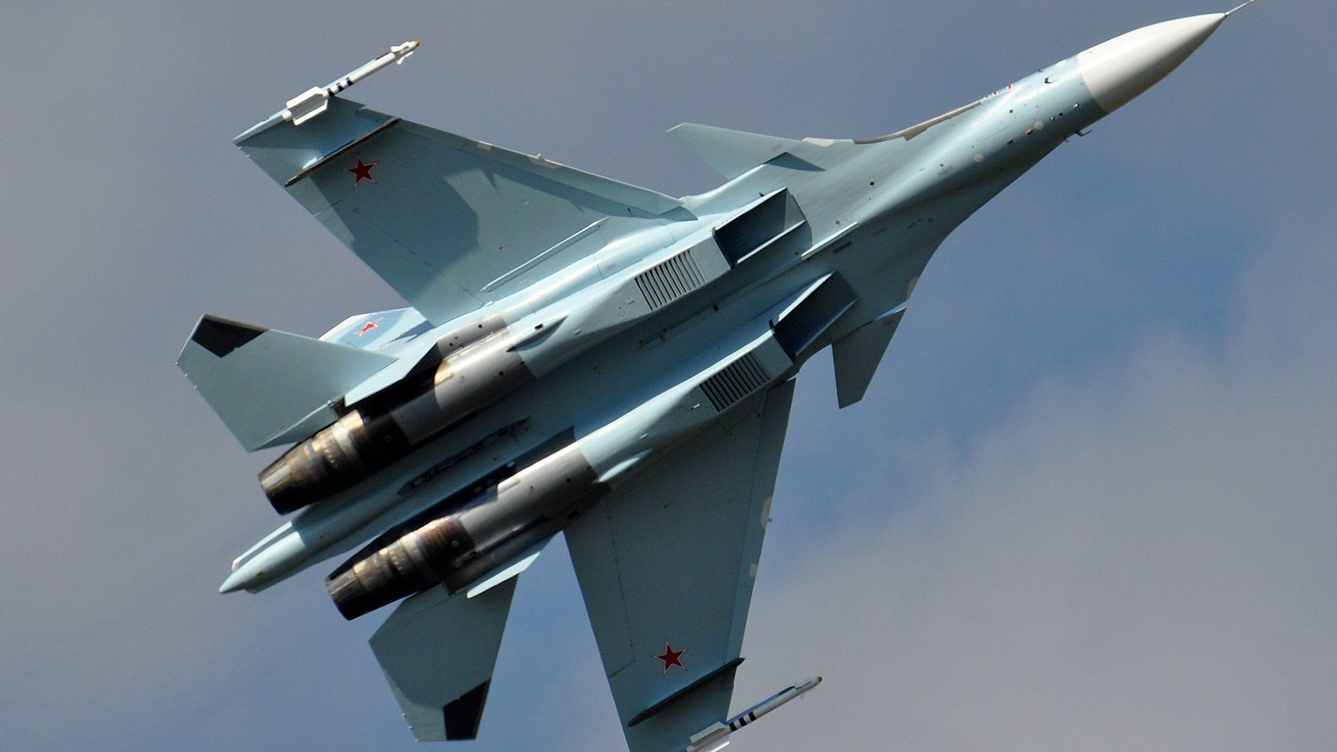 A Russian Air Force Sukhoi SU-30 fighter aircraft (Picture: Robbie Shaw/Alamy Stock Photo).
