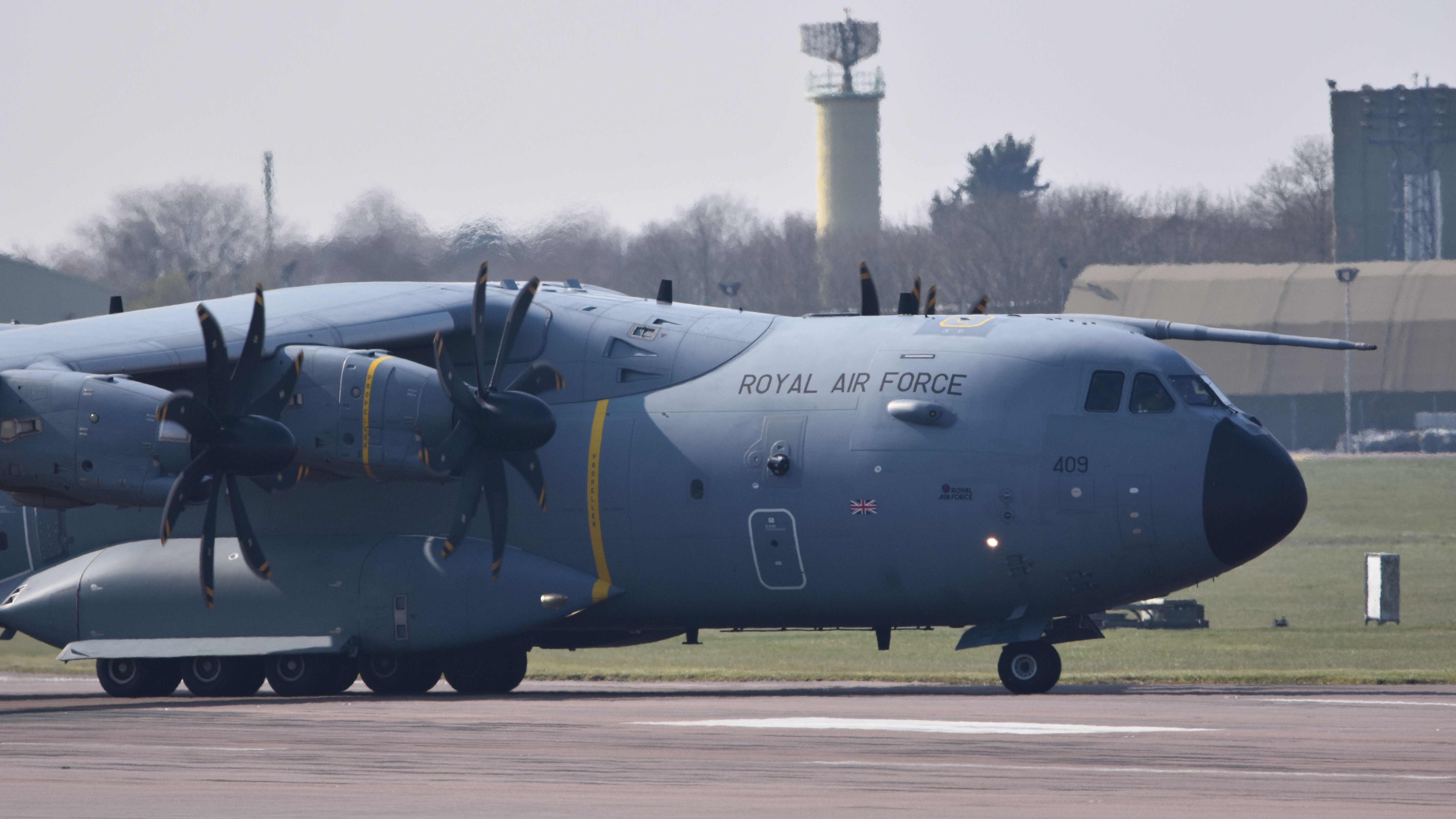 Image ID 2J1EA70 Royal Air Force Airbus A400 ZM409 going down the runway about to take off From RAF Brize Norton 23032022 CREDIT Alamy Stock Photo.jpg