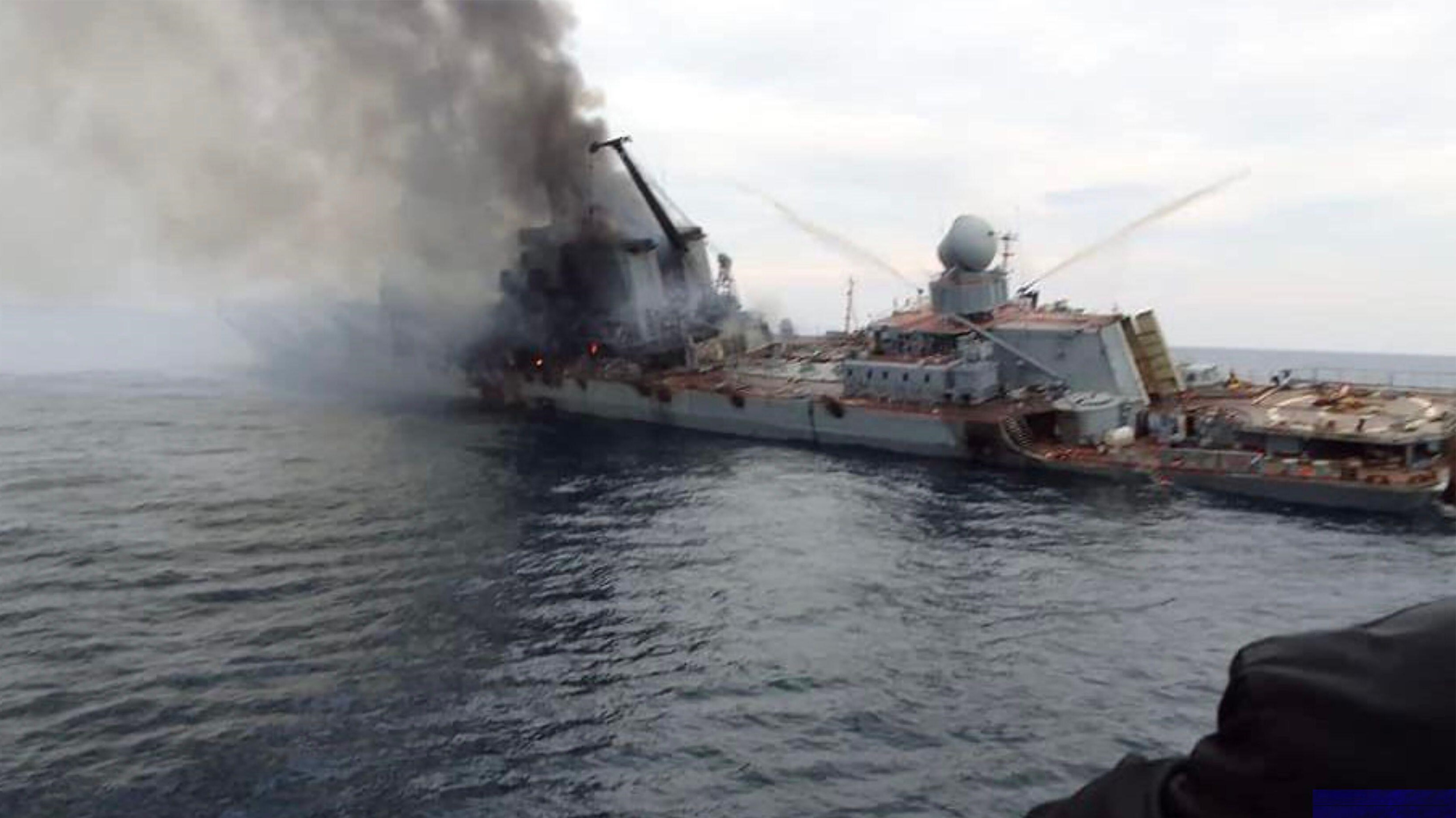 Image ID 2J5CF8M MOSKVA Flagship of the Russian Black Sea fleet after hit by two Ukranian missiles 22042022 CREDIT Pictorial Press Ltd, Alamy Stock Photo.jpg