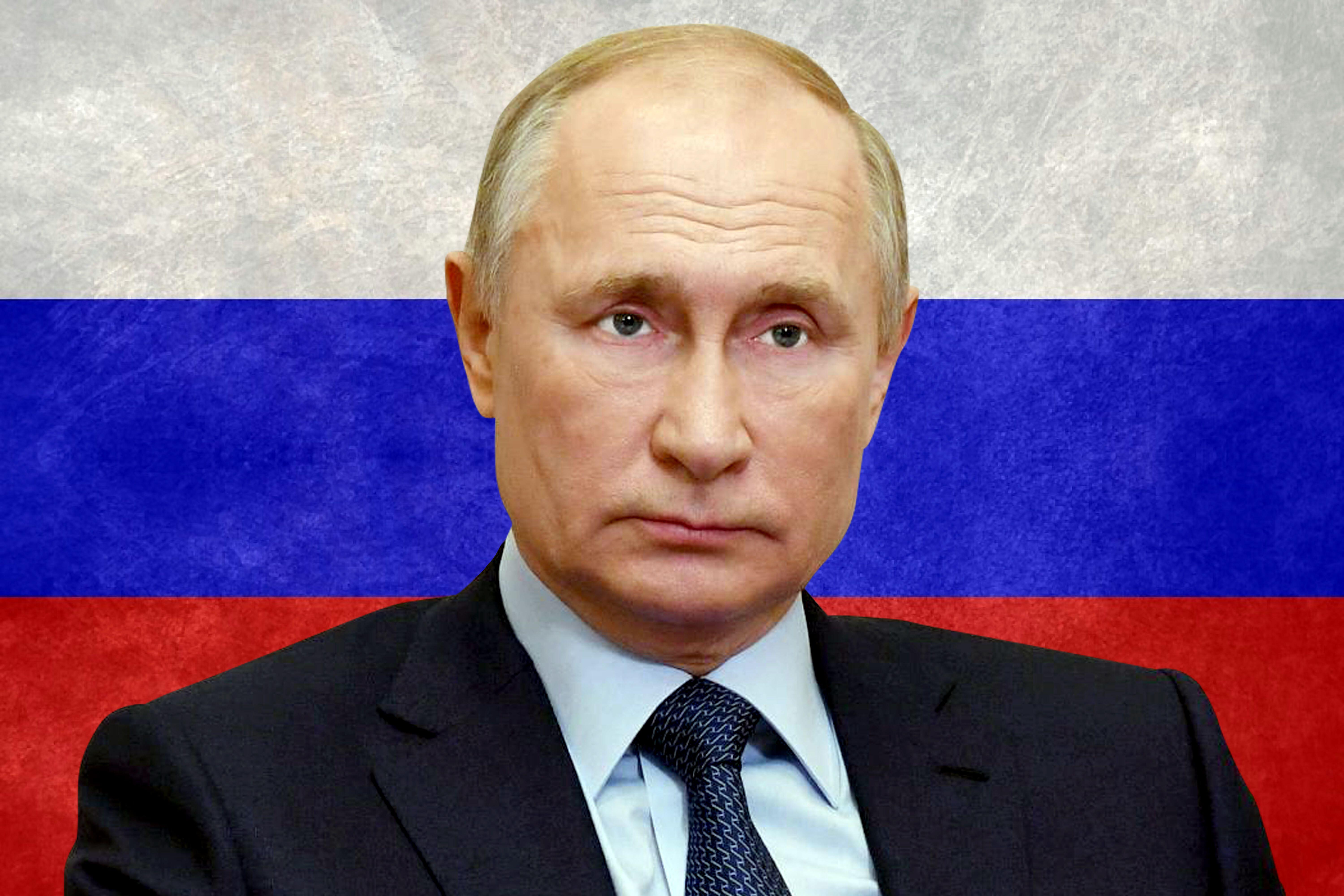 Image ID 2JDWP4W Vladimir Putin and Russia flag 230622 EXP 041123 CREDIT JHG, Alamy Stock Photo.jpg