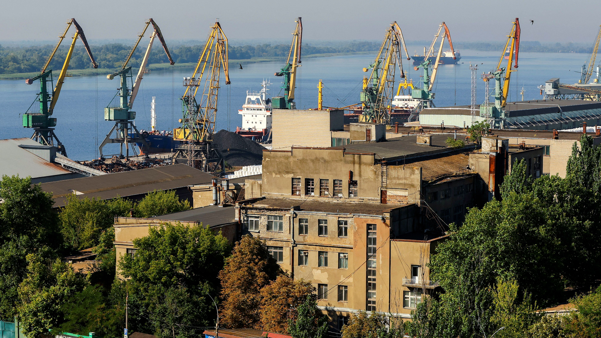 The Russian-controlled city of Kherson (Picture: REUTERS/Alamy Stock Photo).