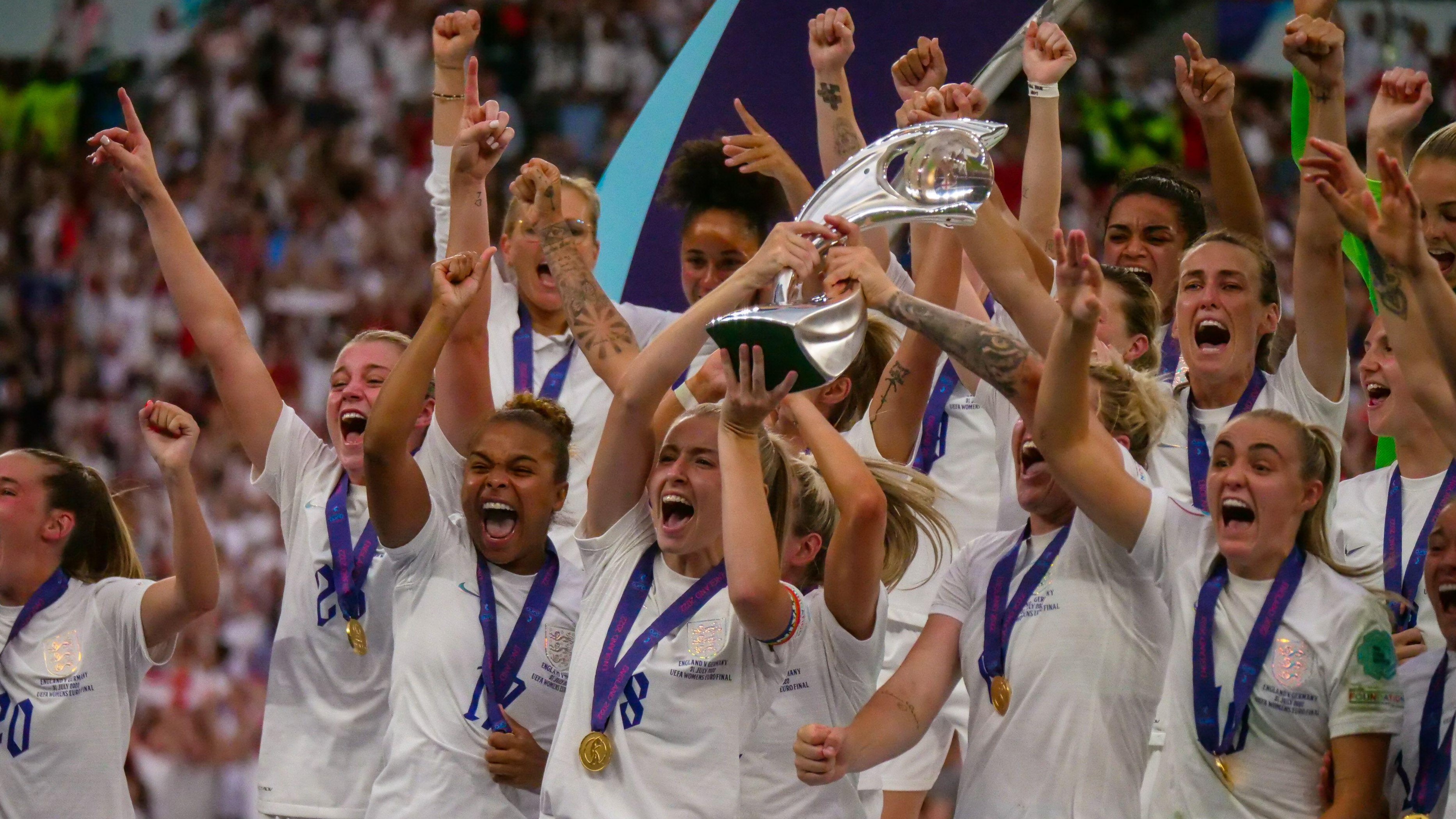Image ID 2JK7PJW England Celebration winning the UEFA Womens Euro 2022 Final 31072022 CREDIT SPP Sport Press Photo,Alamy Live News.jpg
