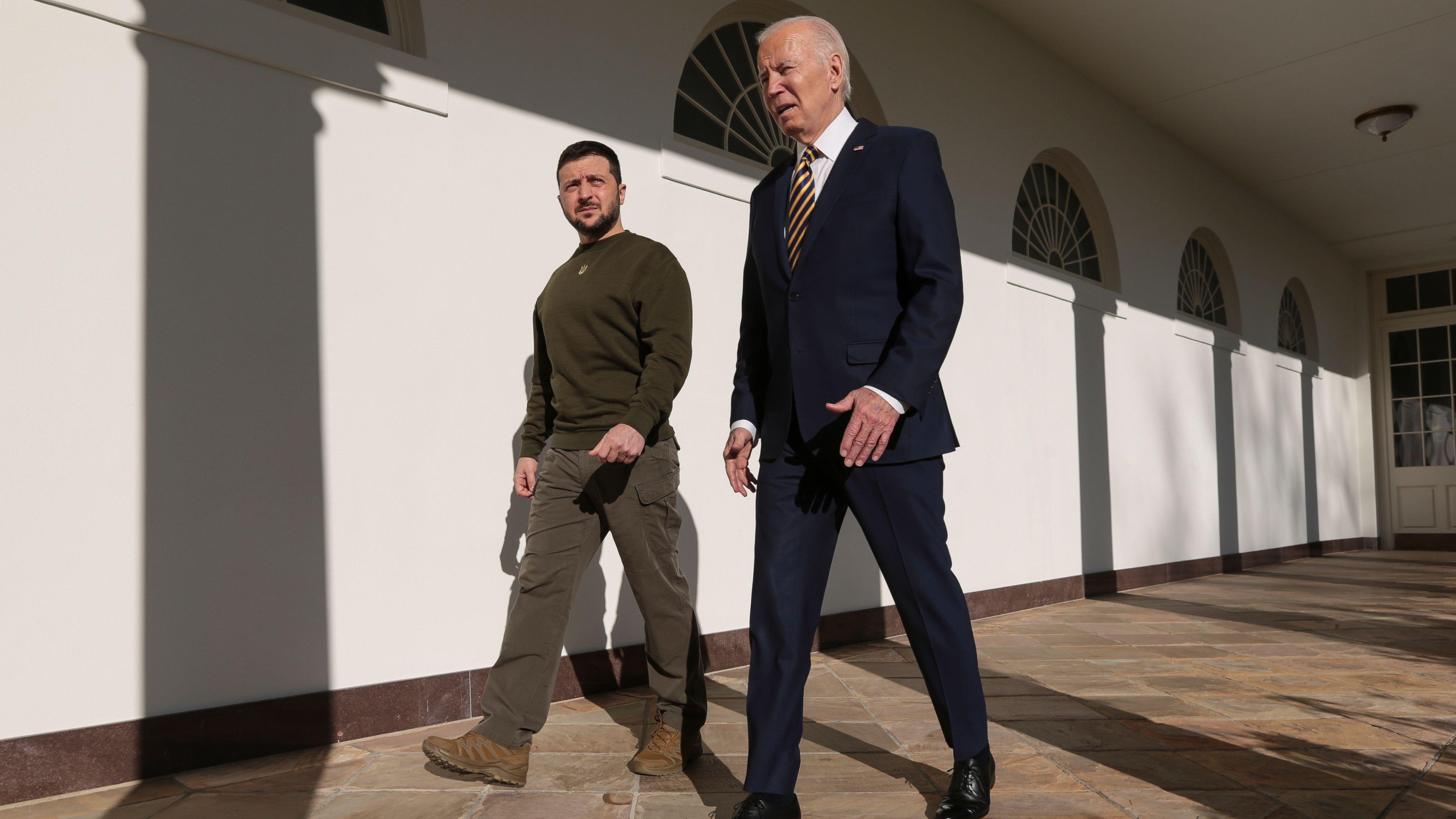 President Joe Biden walks with Ukraine President Zelensky during his visit to America (Picture: Alamy).