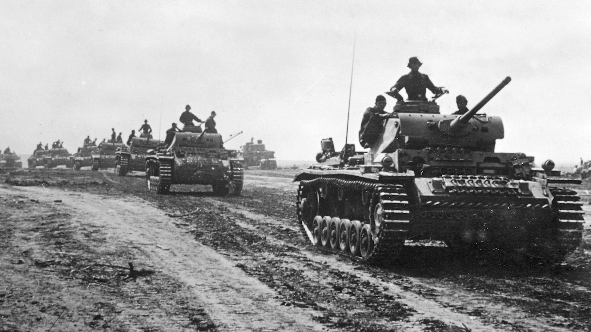 Image ID C45EDX German Panzer III at the tank battle of Kursk, 1943 CREDIT Alamy EXP 23112024