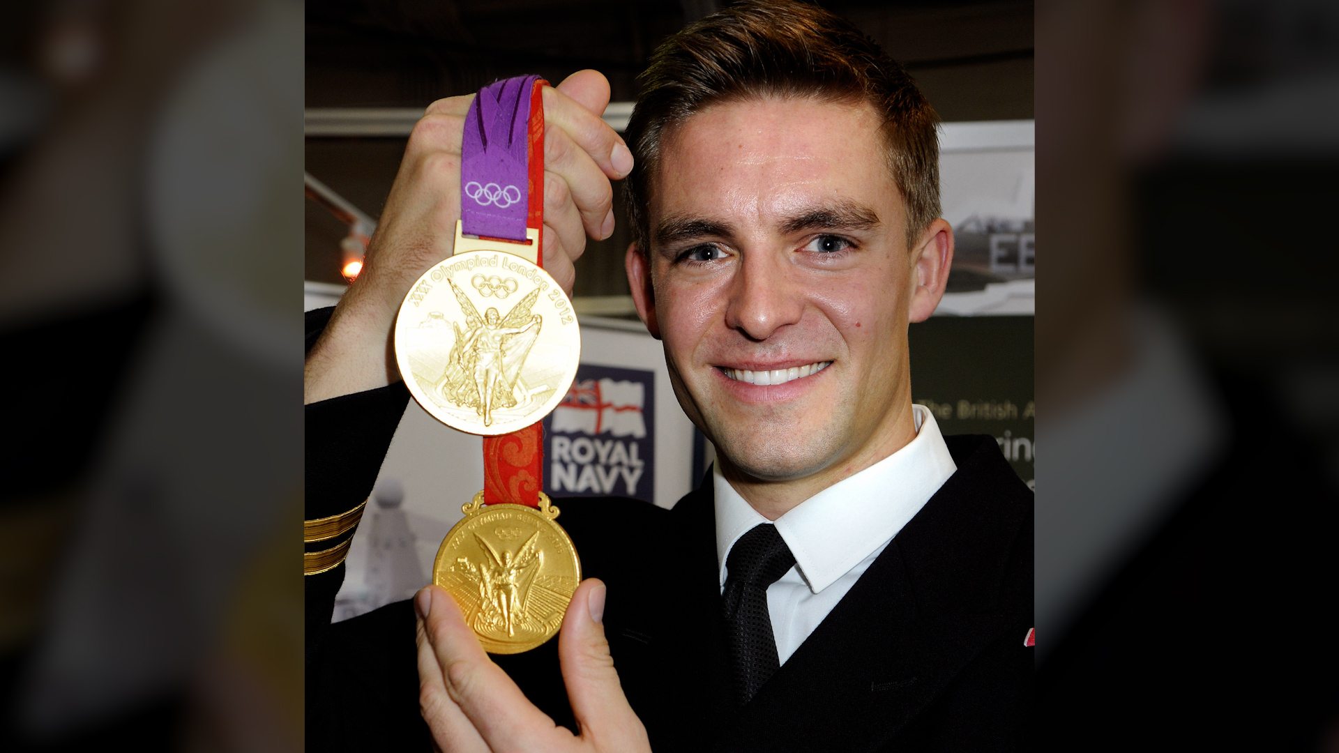 Image ID CM6J2B Pete Reed pictured with Olympic gold medals for rowing in 2012 161012 CREDIT PEOPLE PRESS, Alamy Stock Photo.jpg