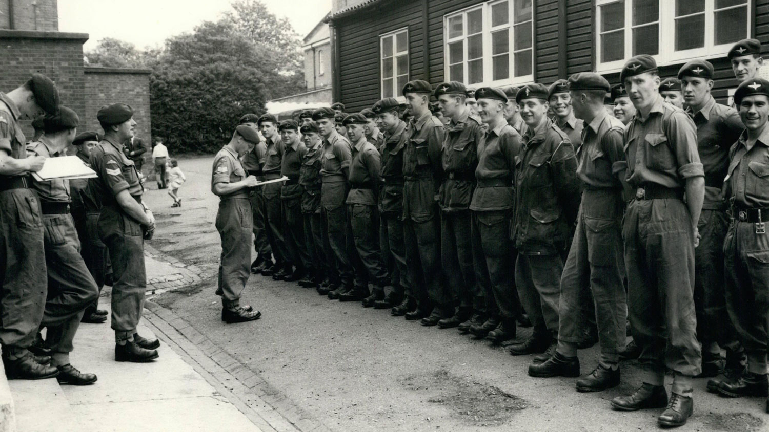 Image ID E0R739 3rd Battalion Parachute Regiment 6 June 1958 CREDIT Keystone Press Alamy Stock Photo