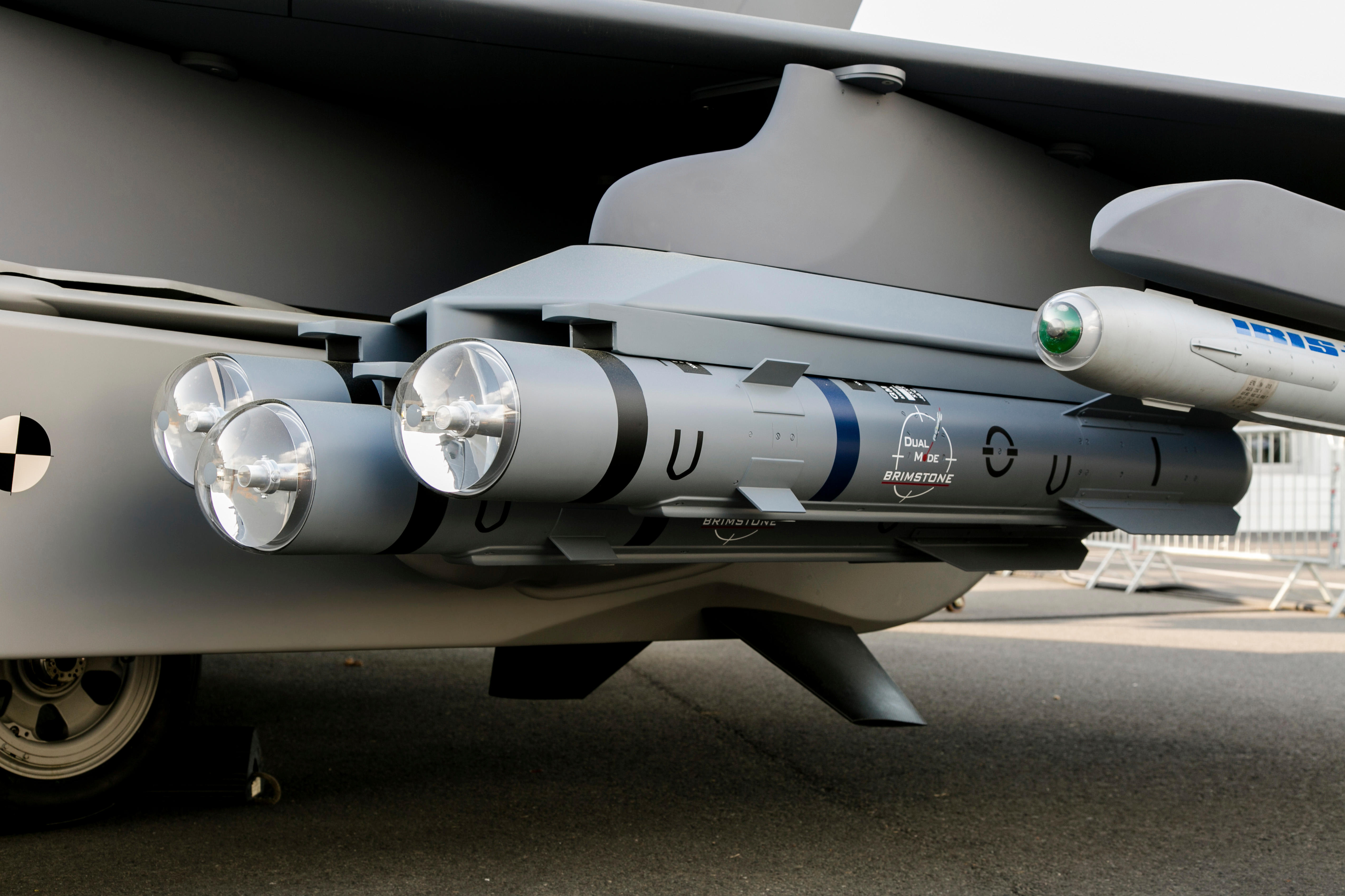 Image ID R0K90N Dual-mode Brimstone air-to-ground missile on a Eurofighter aircraft CREDIT ALAMY STOCK PHOTO .jpg