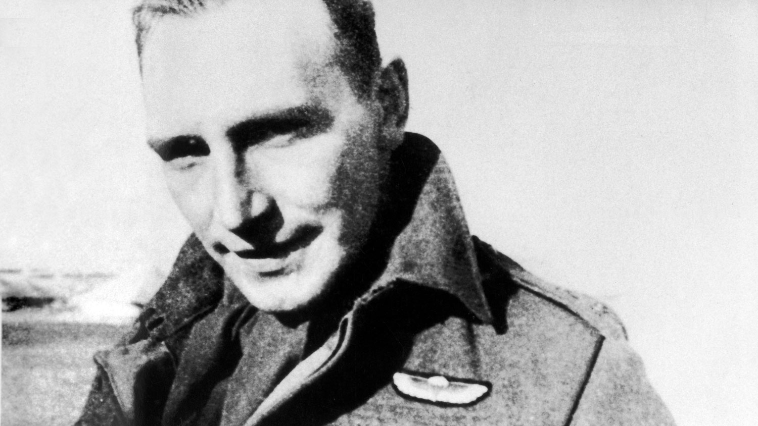 Image ID 2HHT4EF Lt Col Paddy Mayne 1 January 1945 EXP 061122 CREDIT Trinity Mirror Mirrorpix Alamy Stock Photo