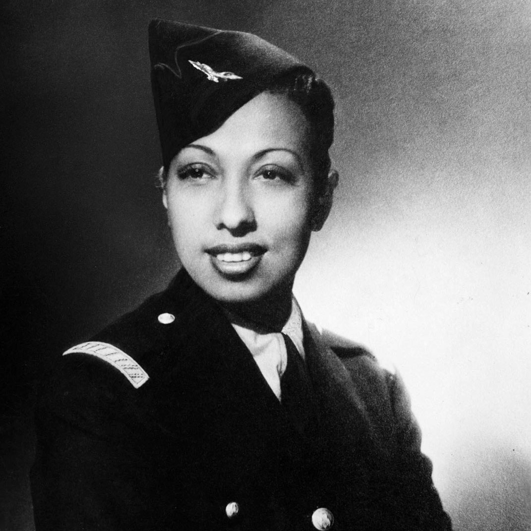 Image ID FH6T51 Josephine Baker in uniform Second World War WWII WW2 CREDIT Hi Story Alamy Stock Photo