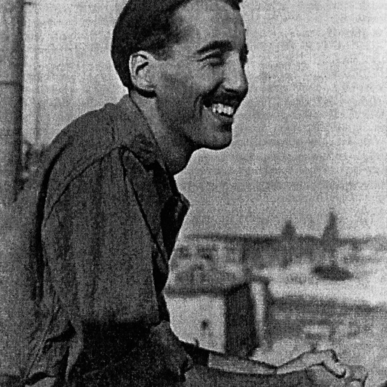 Image ID KKMF9K Sir Christopher Lee pictured in 1944 CREDIT Archive PL Alamy Stock Photo EXP 231124