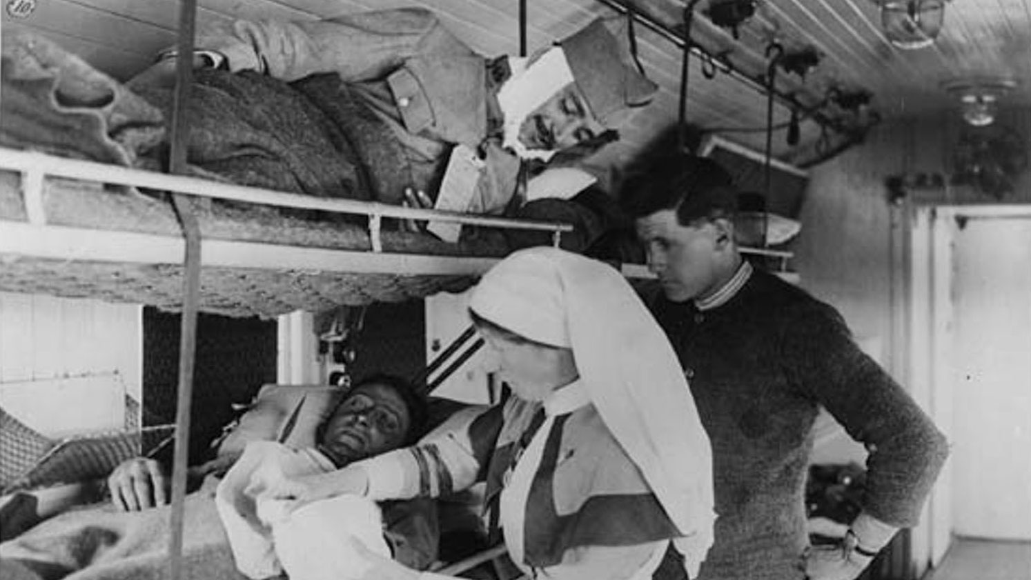 Injured British And French Soldiers British Ambulance Train ID D564JM Credit PF-(wararchive) / Alamy Stock Photo