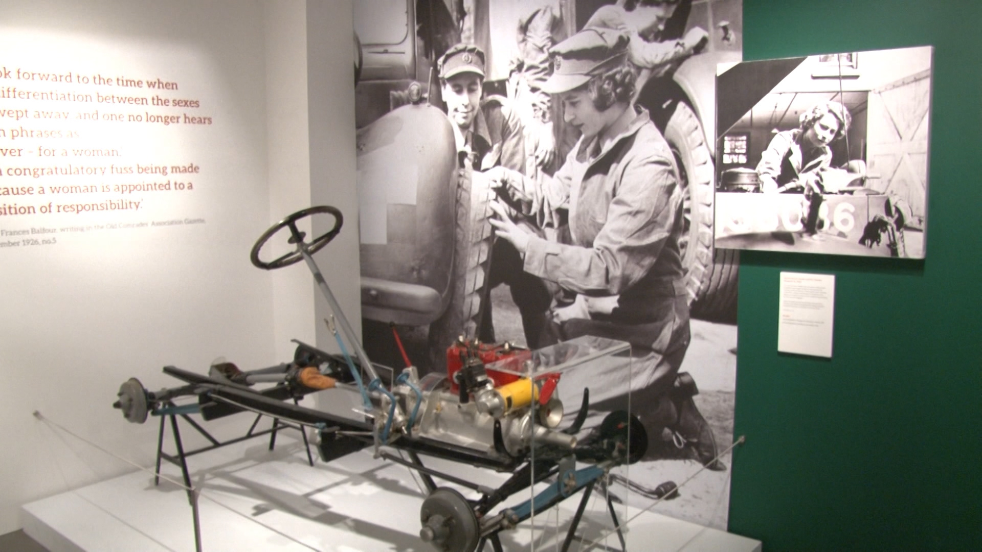 The instructional chassis used by Queen Elizabeth II. 