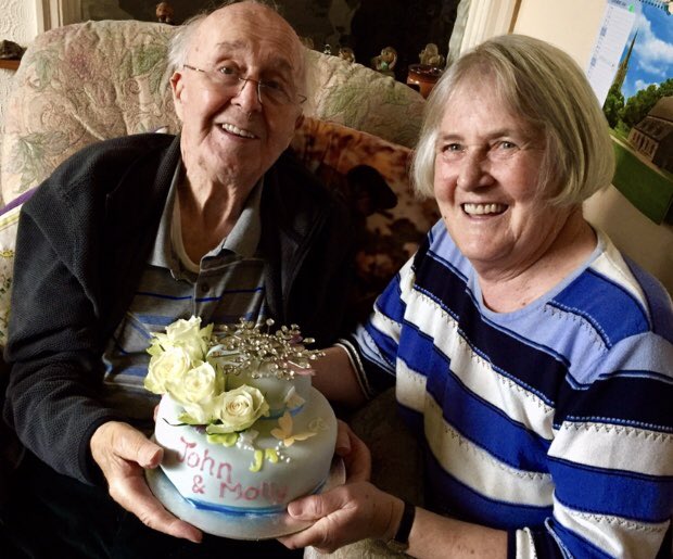 John and Molly Tomlin on their 60th wedding anniversary (Picture: Annie Brookes/Family Photo).