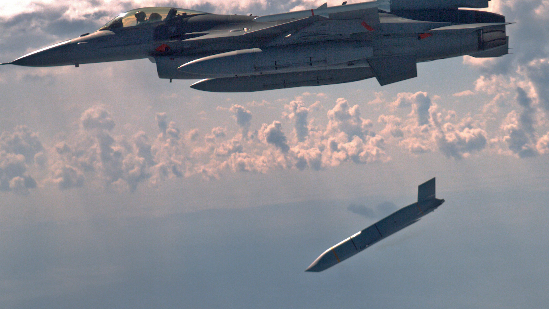 Joint Air-to-Surface Standoff Missile Extended Range  JASSM-ER released from US F-16 190918 CREDIT US DEPARTMENT OF DEFENSE