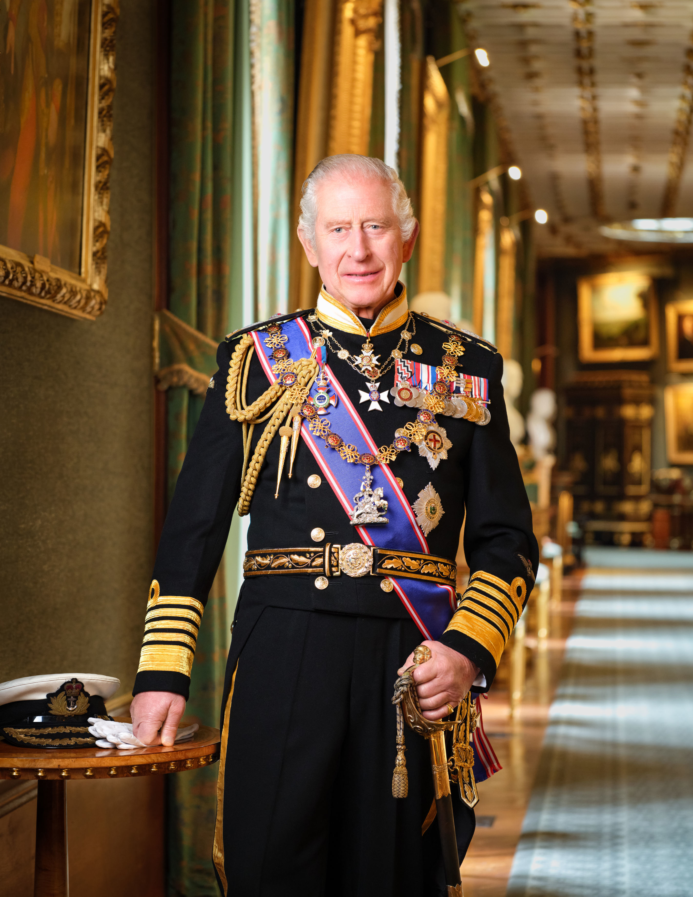 King Charles Cabinet official portrait (Picture: Hugo Burnand Royal Household 2024 Cabinet Office).