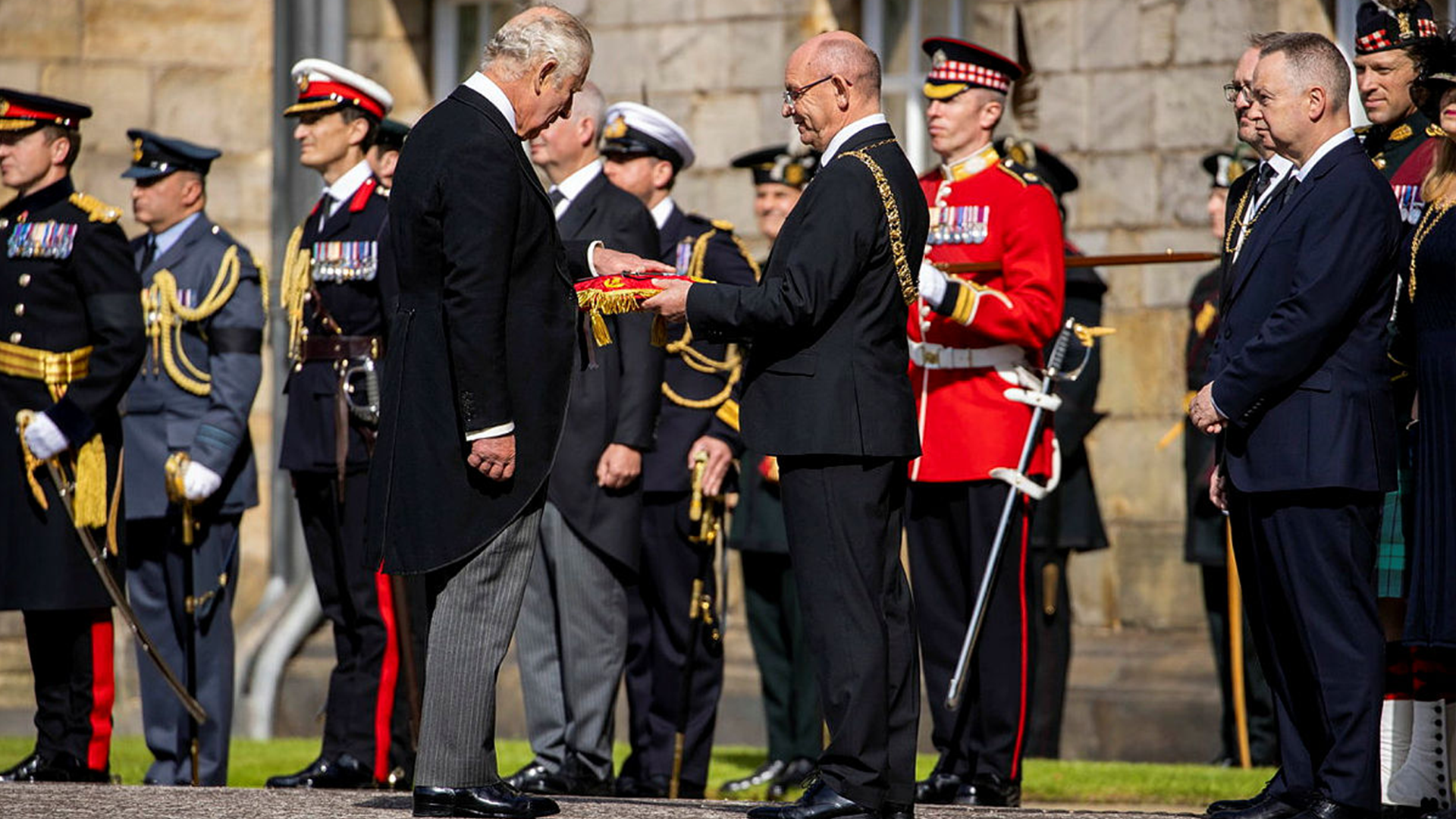 King Charles officially handed the keys to Edinburgh and the keys to the Castle during the ceremony in 2023 CREDIT MOD
