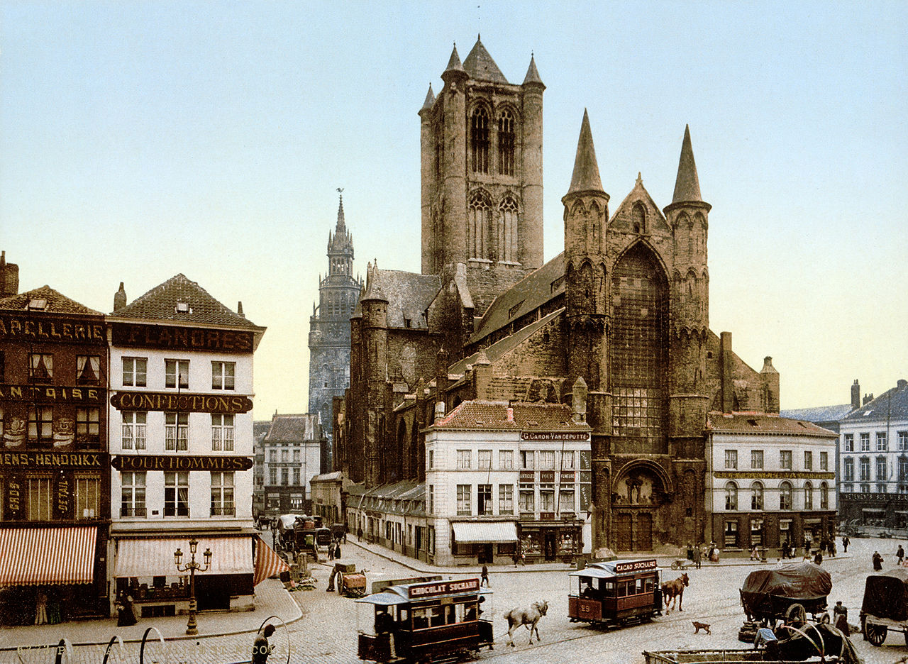 Korenmarkt, Ghent (pictured ca. 1890-1900), was the scene of the start of the first Tour of Flanders in 1913