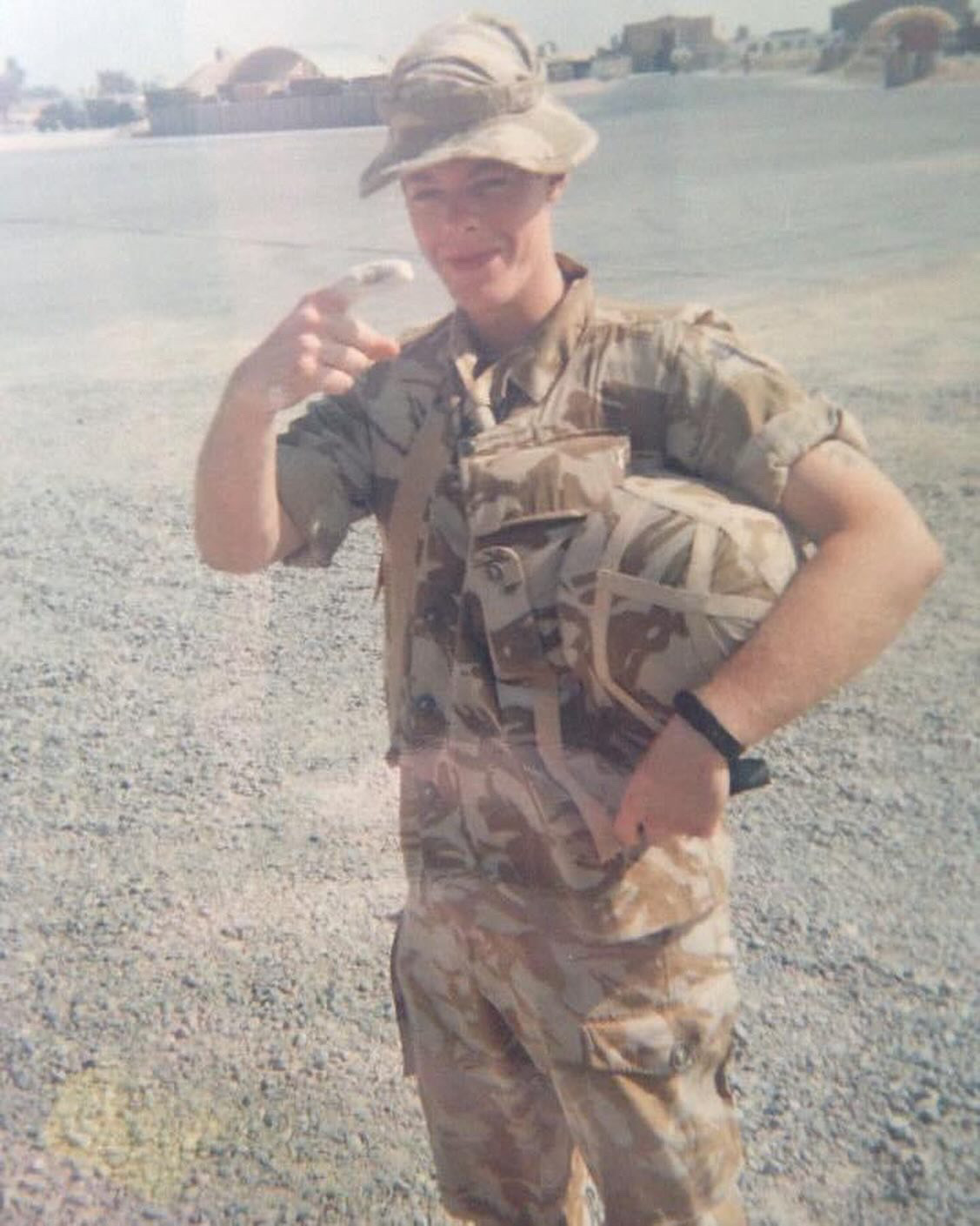 Liam Hall former army chef in Iraq in 2005 CREDIT LIAM HALL
