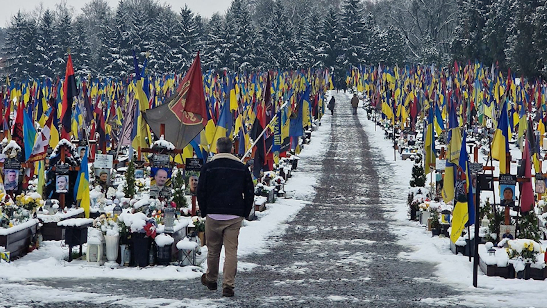 Scottish Lib Dem leader Alex Cole-Hamilton at Field of Mars Cemetery in Ukraine 