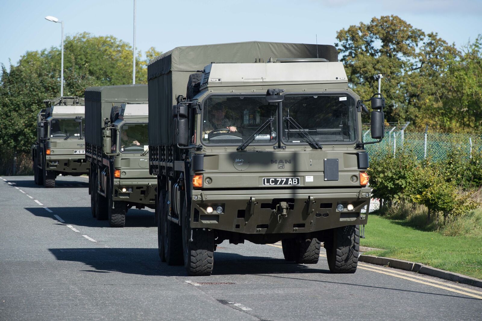 Large tonne military vehicle