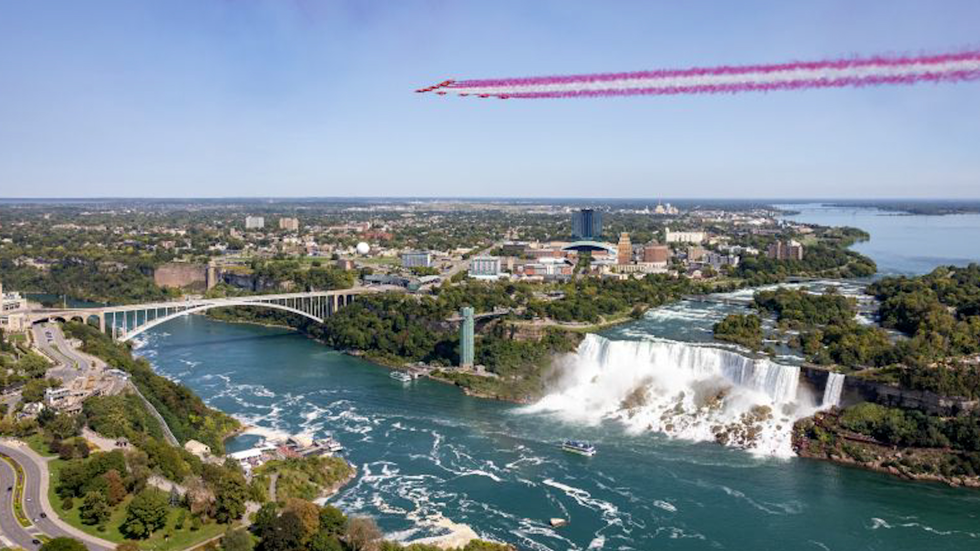 Red Arrows over Niagara Falls (Image: AS1 Emily Muir/RAF)