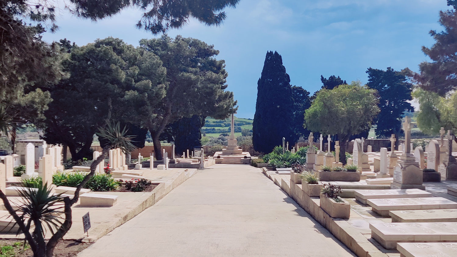 Malta Imtarfa Military CemeteryCommonwealth War Graves George Cross 80th anniversary Picture BFBS