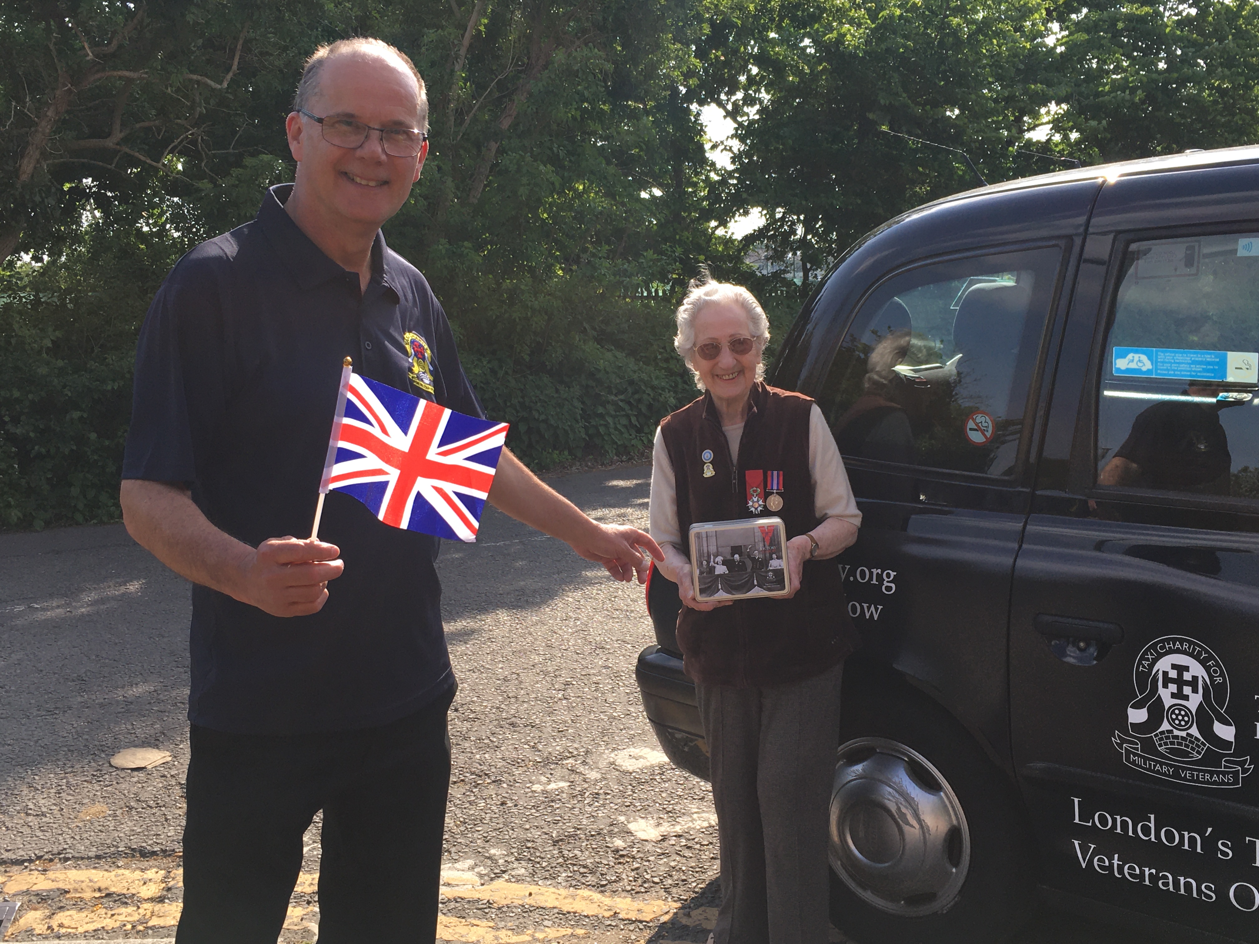 Taxi Charity on VE Day 75