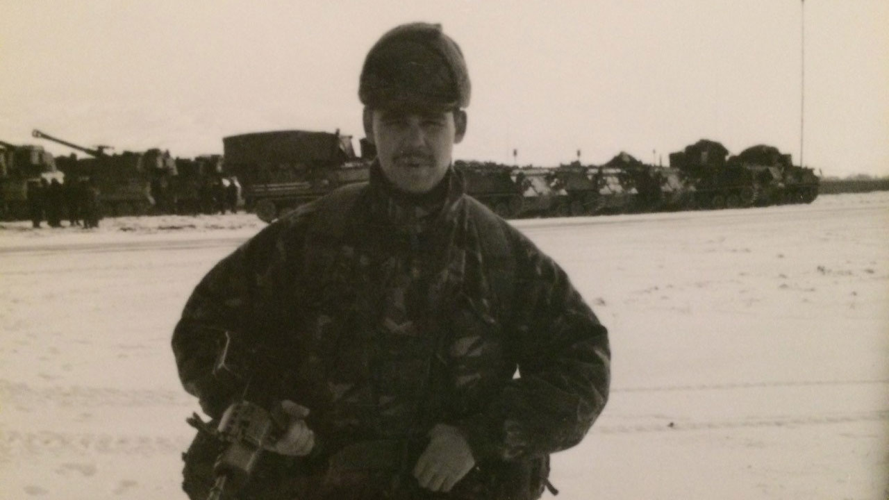 Former British Army Corporal Mark Pawlak in uniform CREDIT Mark Pawlak