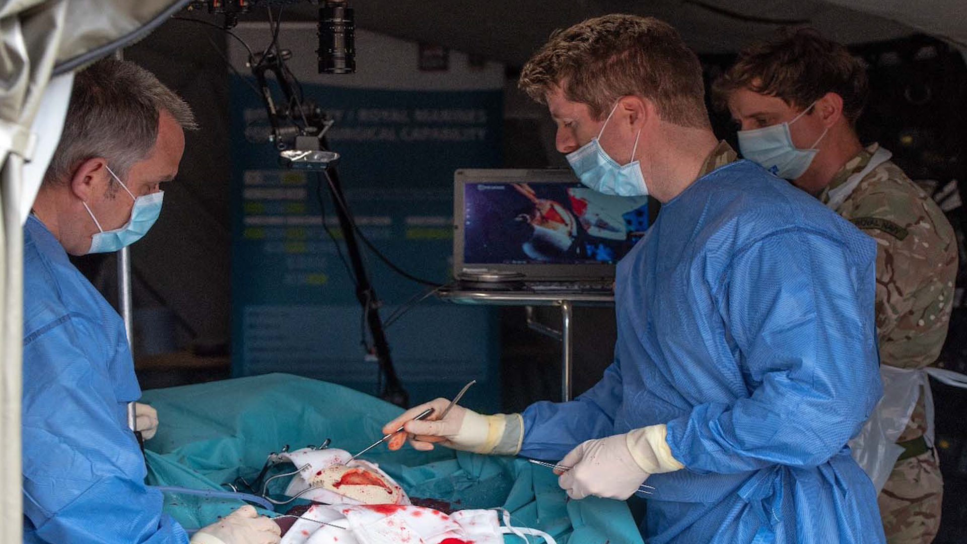 Medics from Commando Forward Surgical Group conduct a demonstration to showcase how to use new kit 250321 CREDIT Royal Navy.jpg