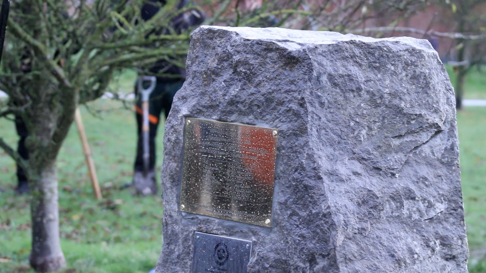 Memorial stone pays tribute to airmen who died in WW2 Halifax bombercrash