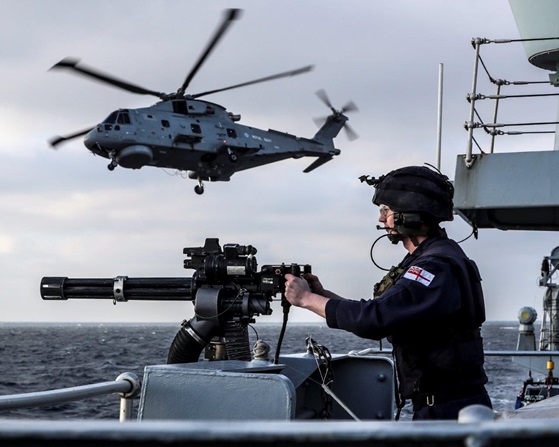 Merlin Mk4 alongside HMS St Albans (Picture: Royal Navy).