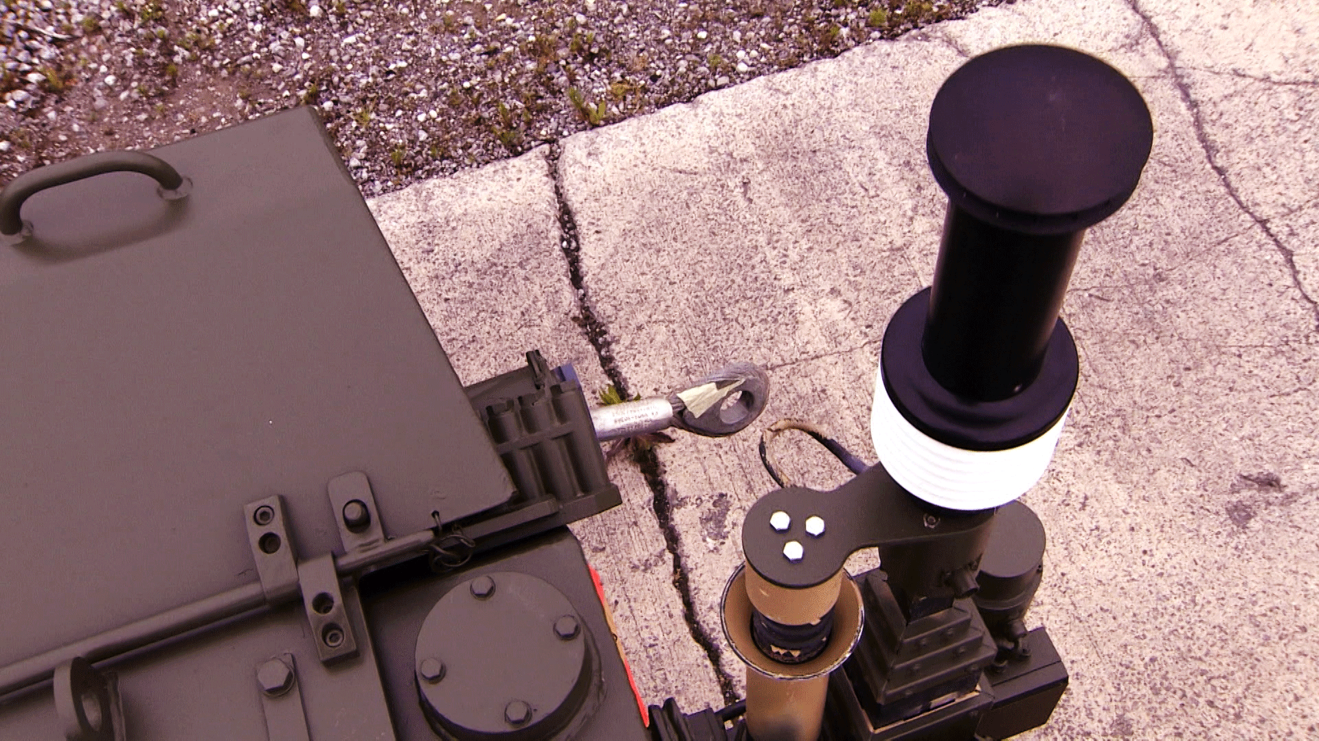 Met Sensor Probe Fuchs Area Survey and Reconnaissance Vehicle BFBS