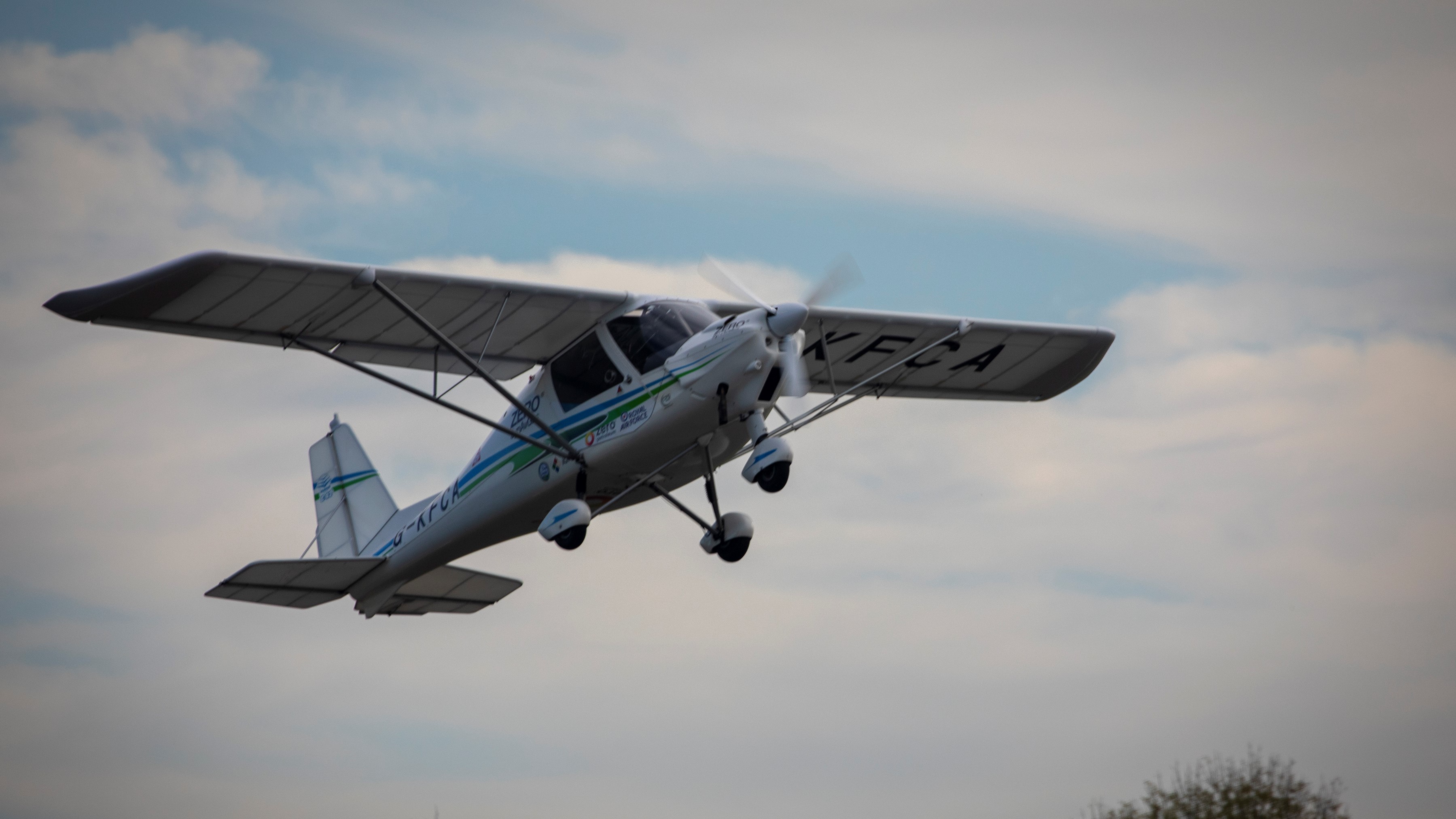 Microlight uses fully synthetic gasoline – made from just water, thin air and renewable energy 02112021 CREDIT MOD
