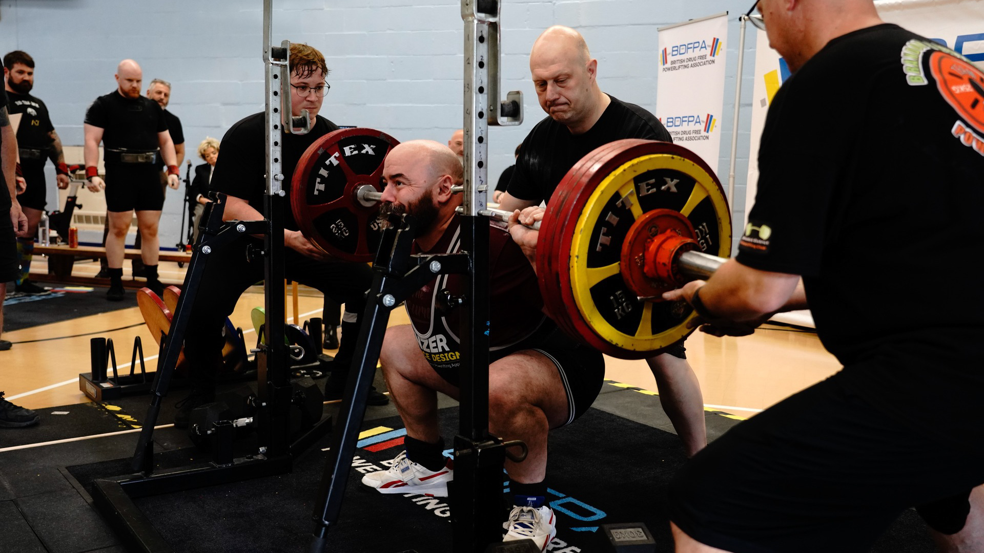 Chris Martin powerliftin