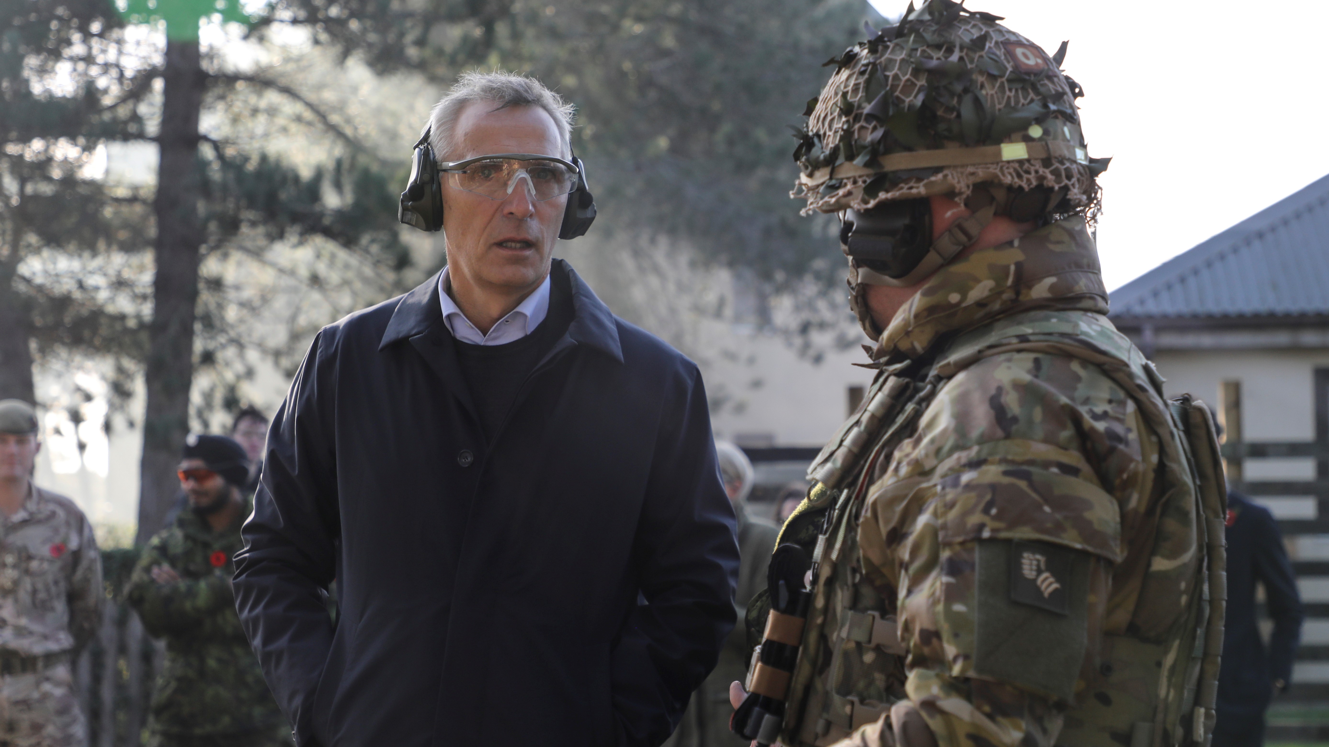  NATO Secretary General, Jens Stoltenberg, at Lydd Camp as Ukrainian recruits trainin 09112022 CREDIT MOD CROWN