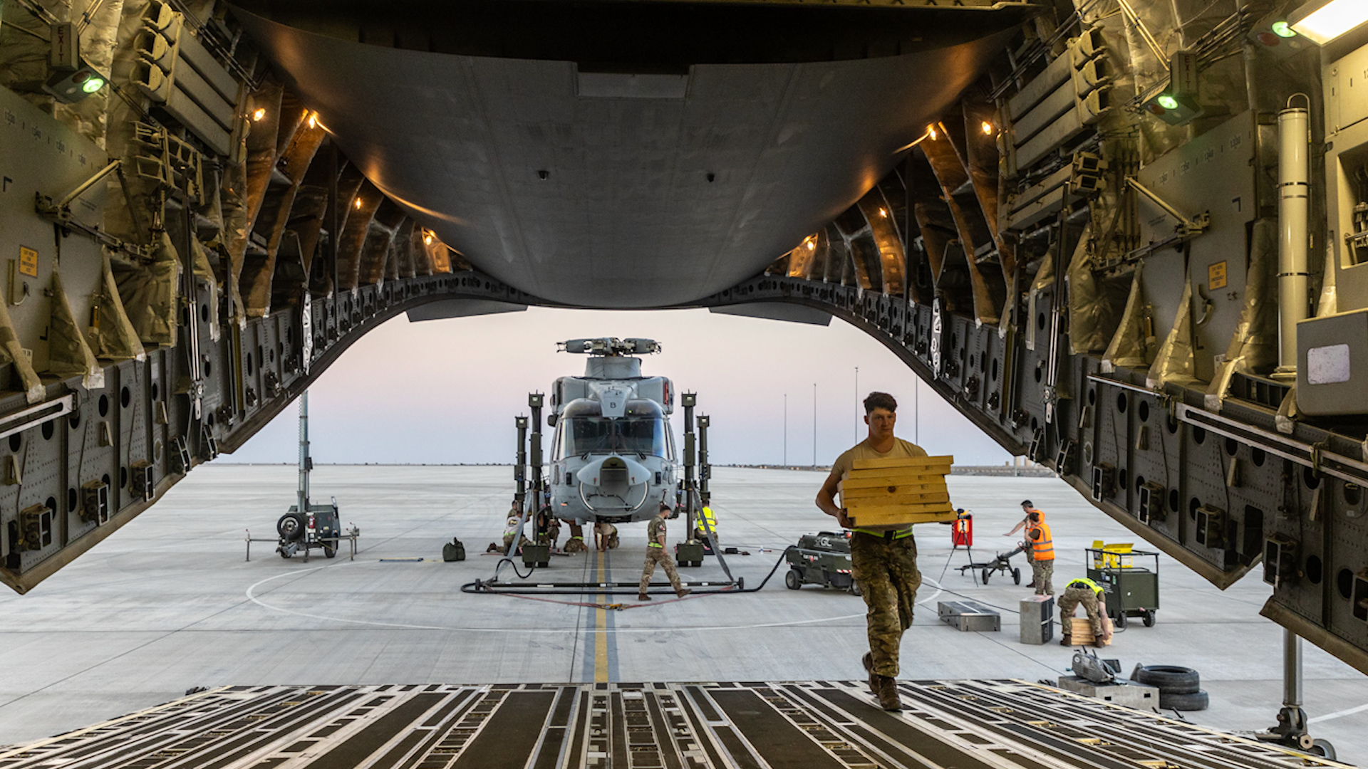 Navy Merlins get a lift home thanks to RAF C-17 21122023 CREDIT RAF