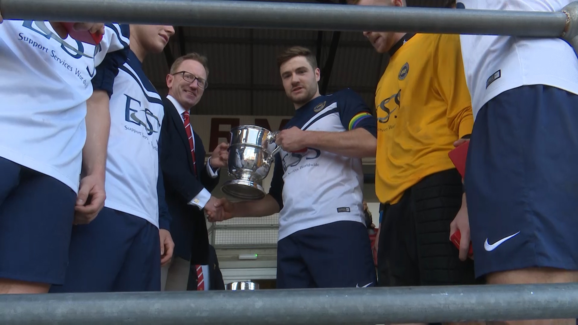 Will the Royal Navy lift the trophy for the second consecutive year?