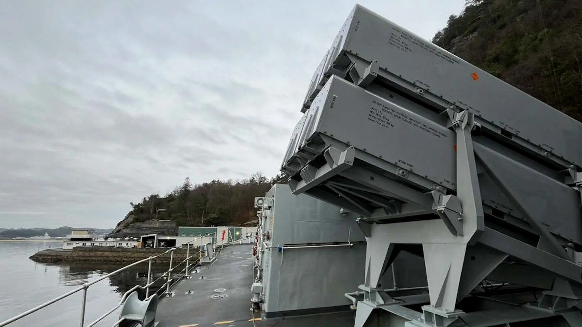 New NSM being loaded onto HMS Portland 181224 CREDIT Royal Nav