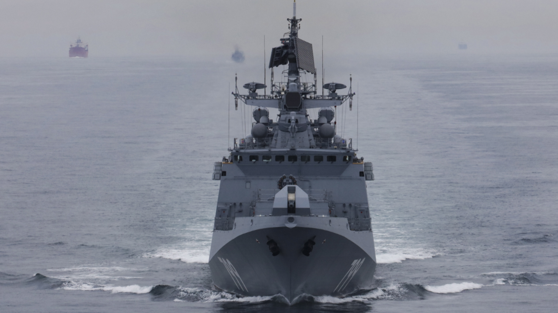 Russian frigate Admiral Makarov sails through English Channel