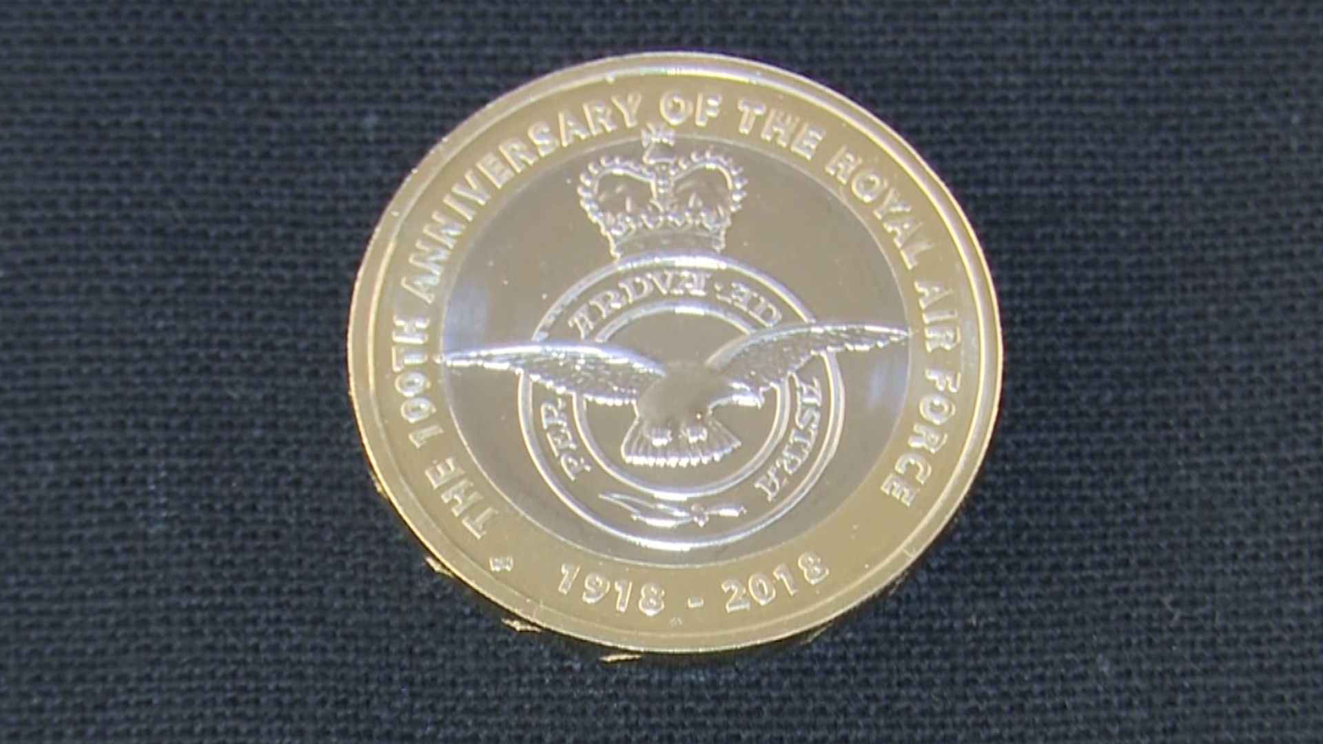 £2 coin marking RAF centenary 